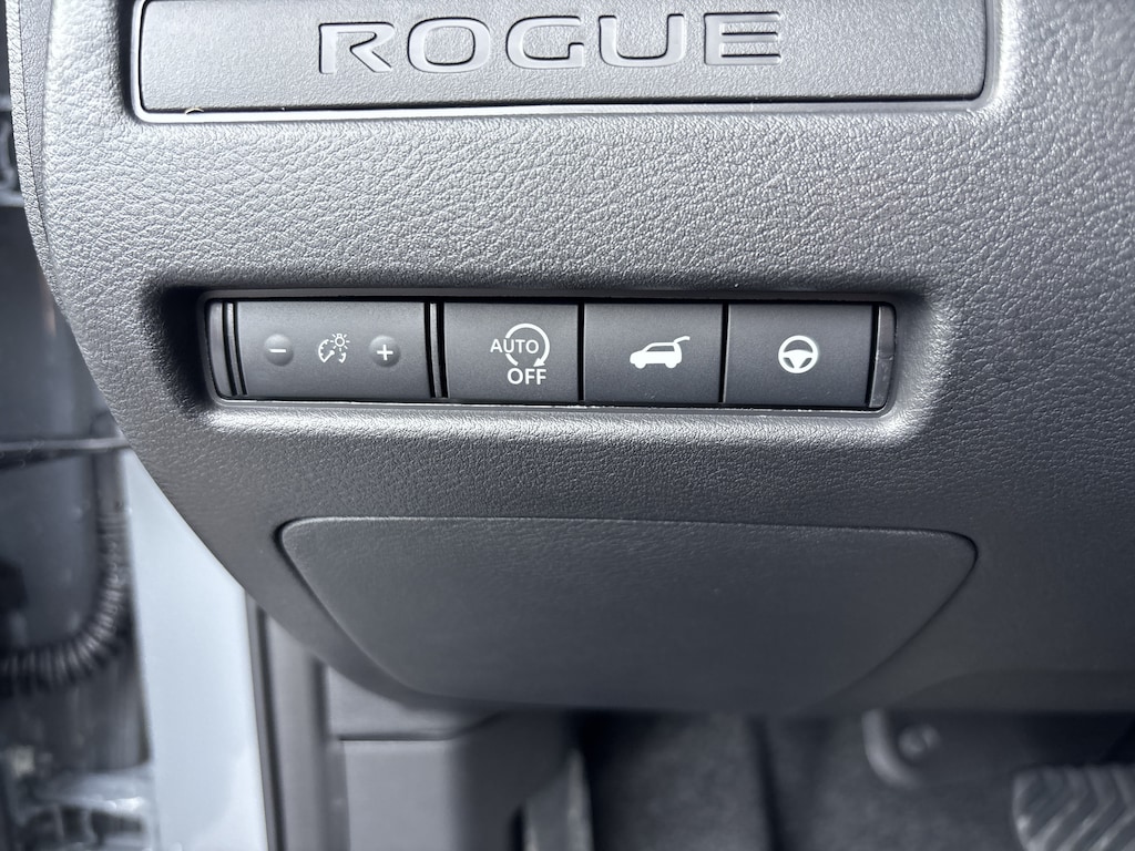 New 2026 Nissan Rogue SV SUV