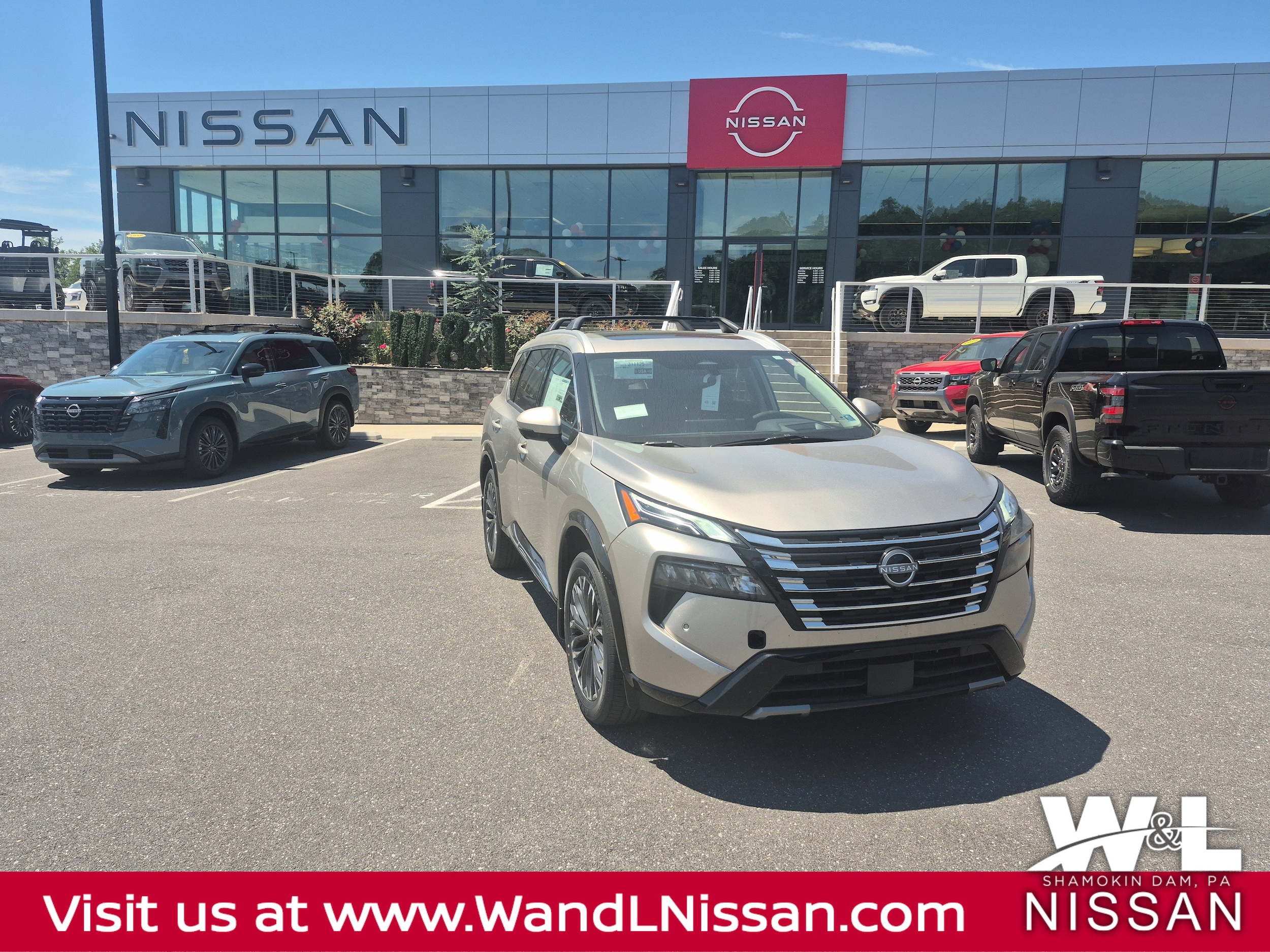 2026 Nissan Rogue Platinum AWD's photo