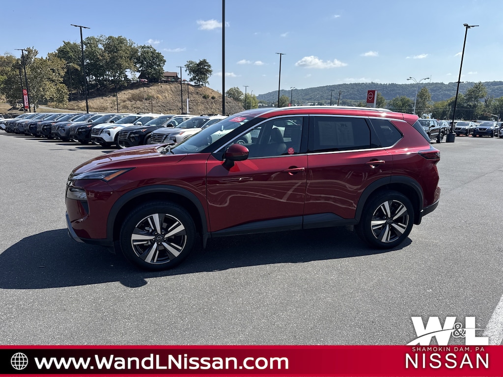 Used 2024 Nissan Rogue SL SUV