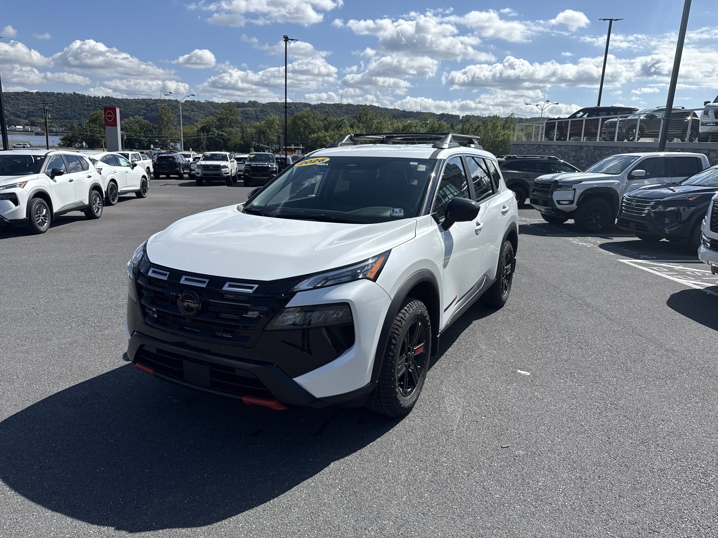 2026 Nissan Rogue SV photo 3