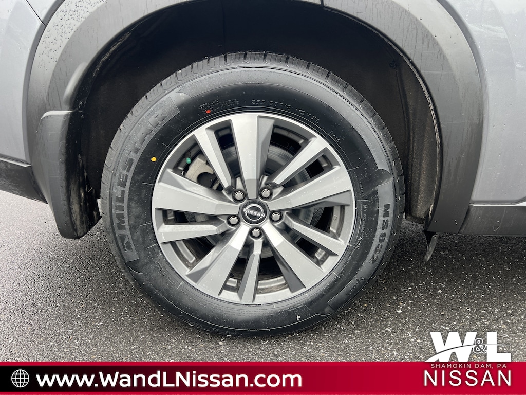 Certified 2024 Nissan Pathfinder SL SUV