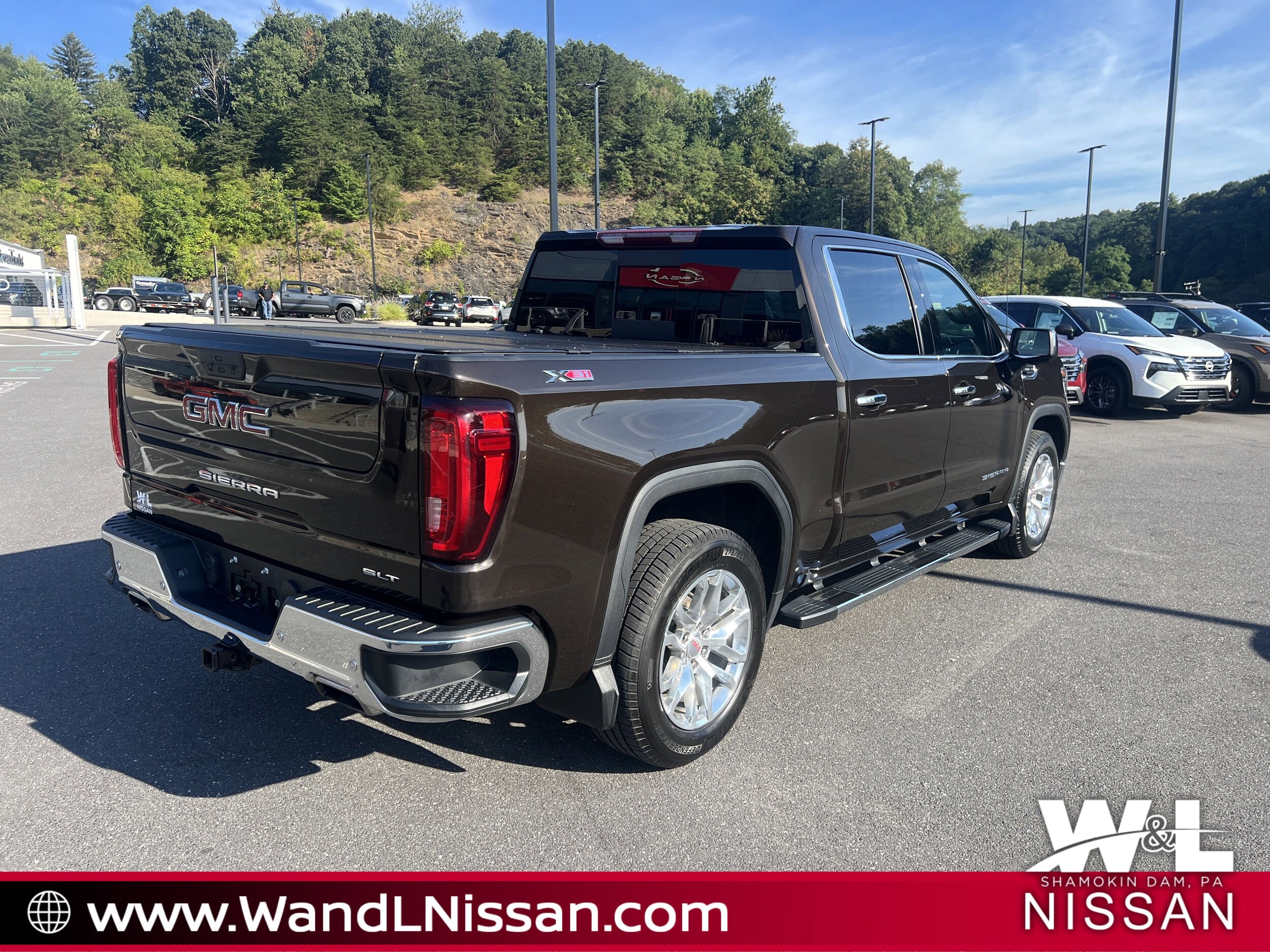 2019 Gmc Sierra 1500 SLT photo 4