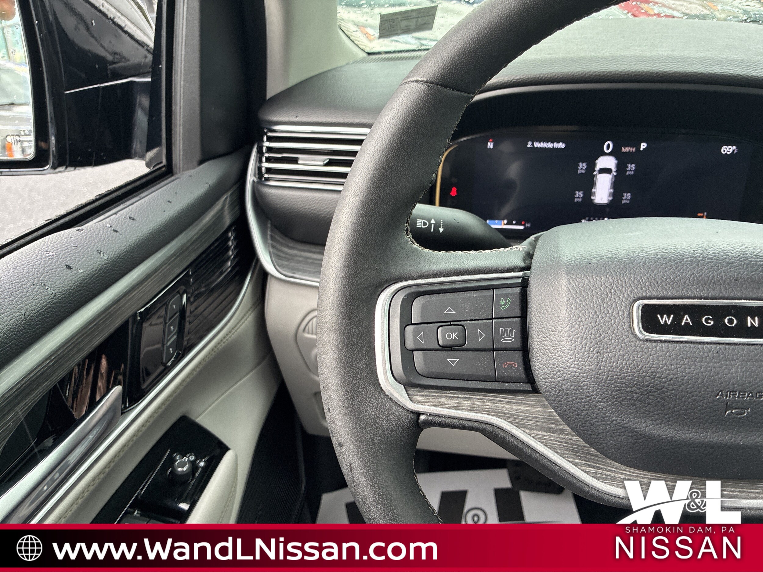 2023 Jeep Wagoneer Series III - Photo 19