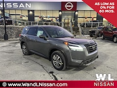 2025 Nissan Pathfinder SL SUV