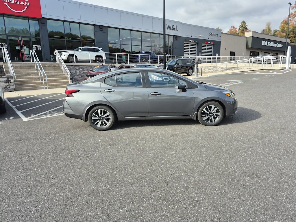 New 2025 Nissan Versa SV Sedan