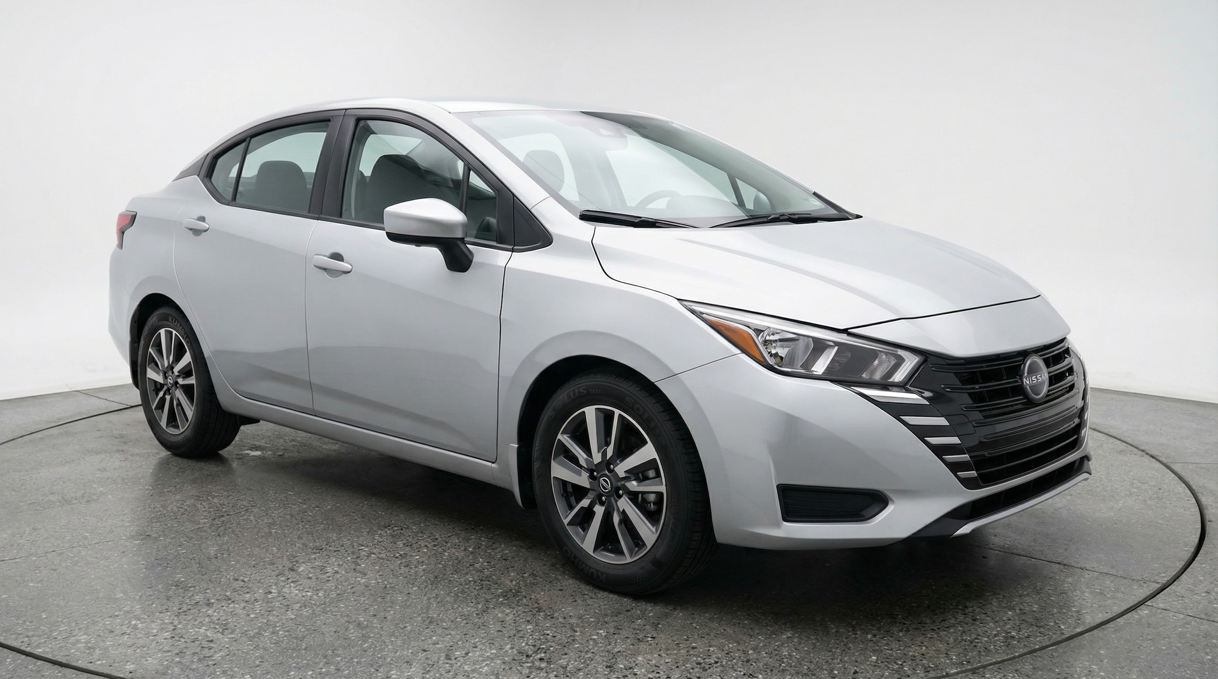 2025 Nissan Versa Sedan SV