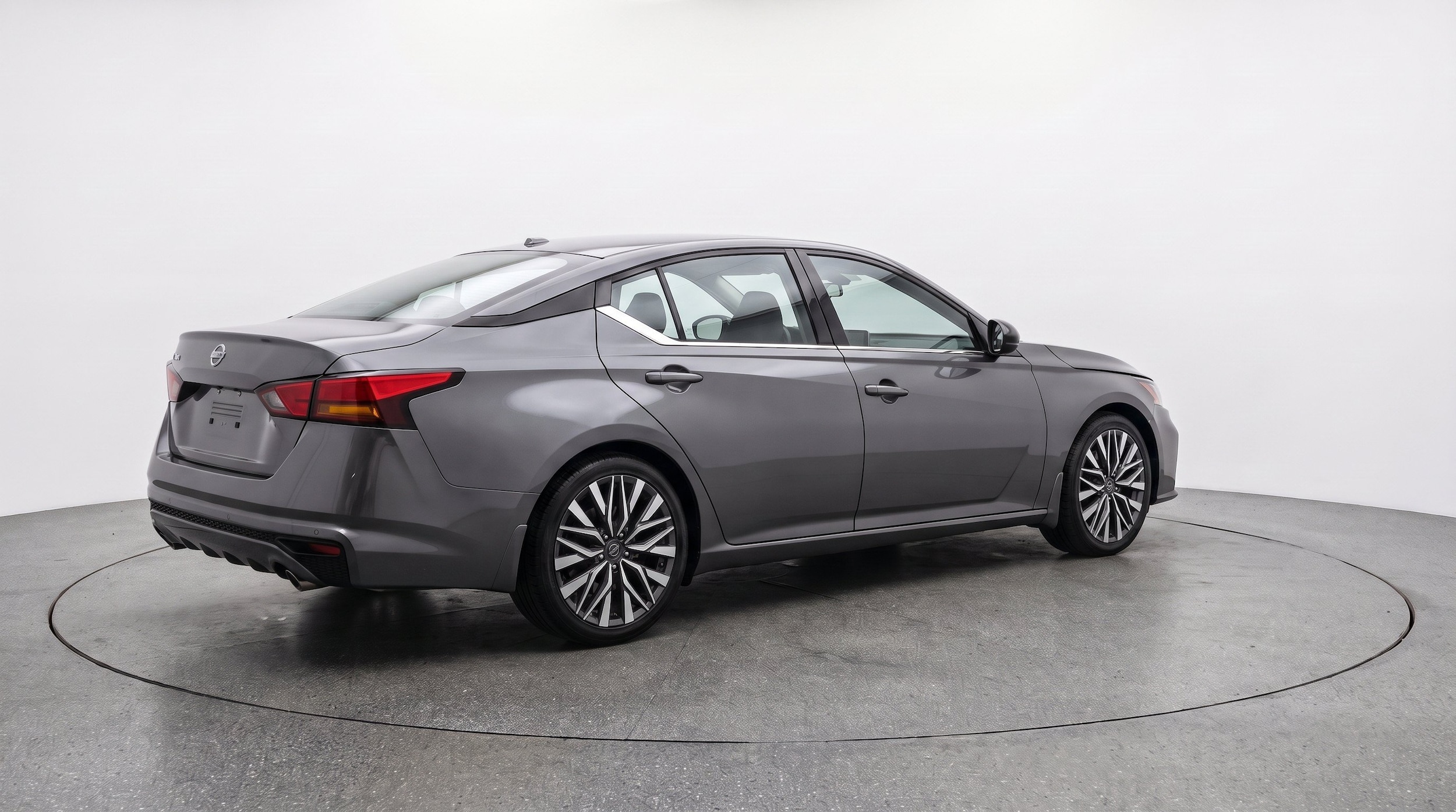 Thumbnail: 2025 Nissan Altima - 9