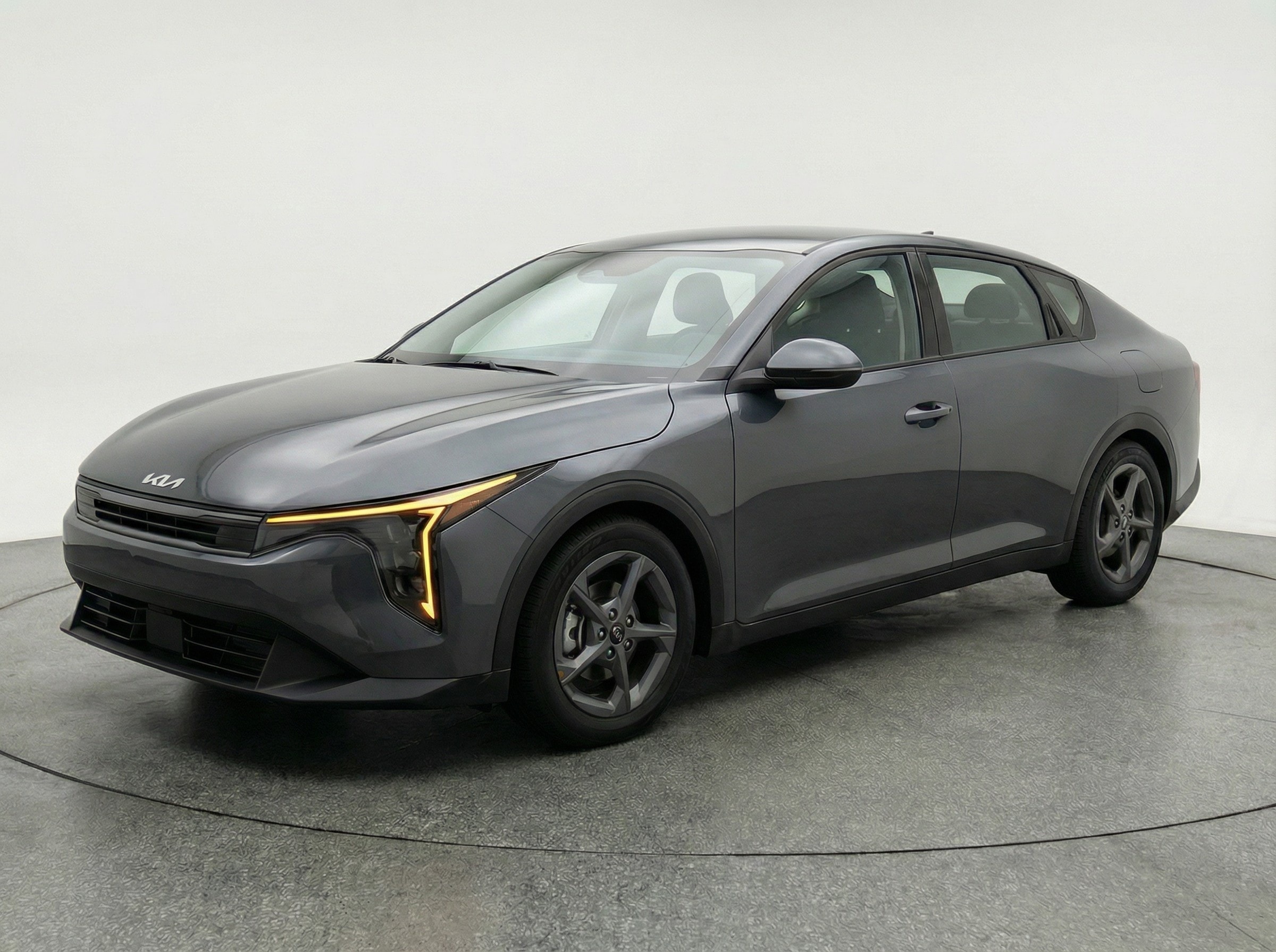 Thumbnail: 2025 Kia K4 - 3