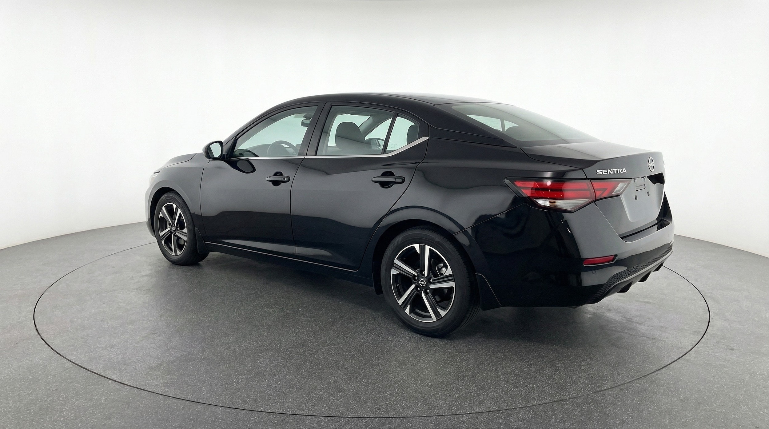 Thumbnail: 2025 Nissan Sentra - 5