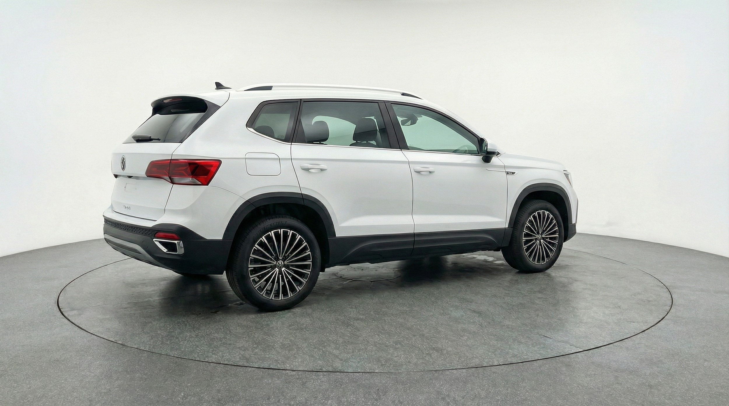 Thumbnail: 2025 Volkswagen Taos - 7