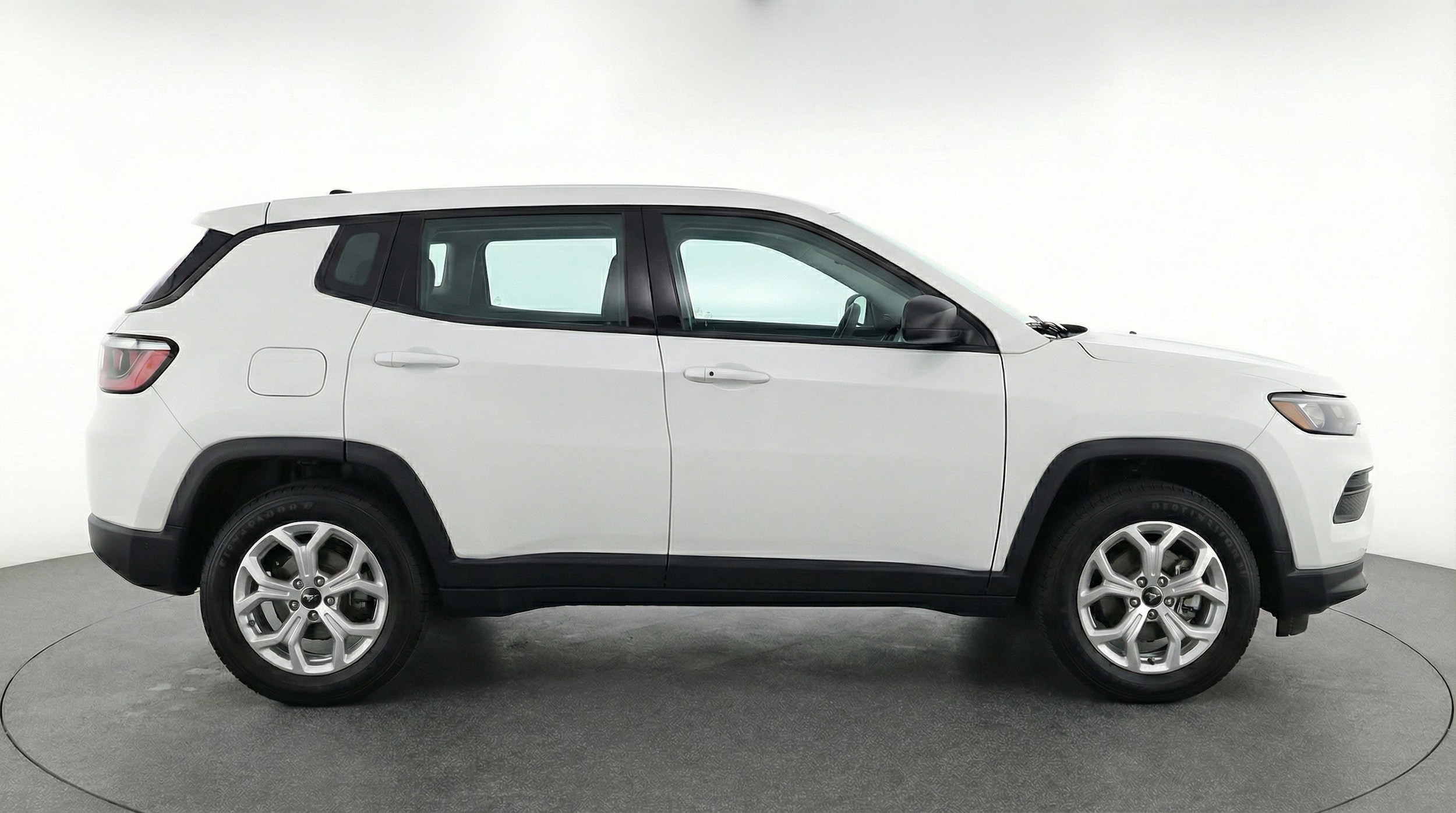 Thumbnail: 2025 Jeep Compass - 8