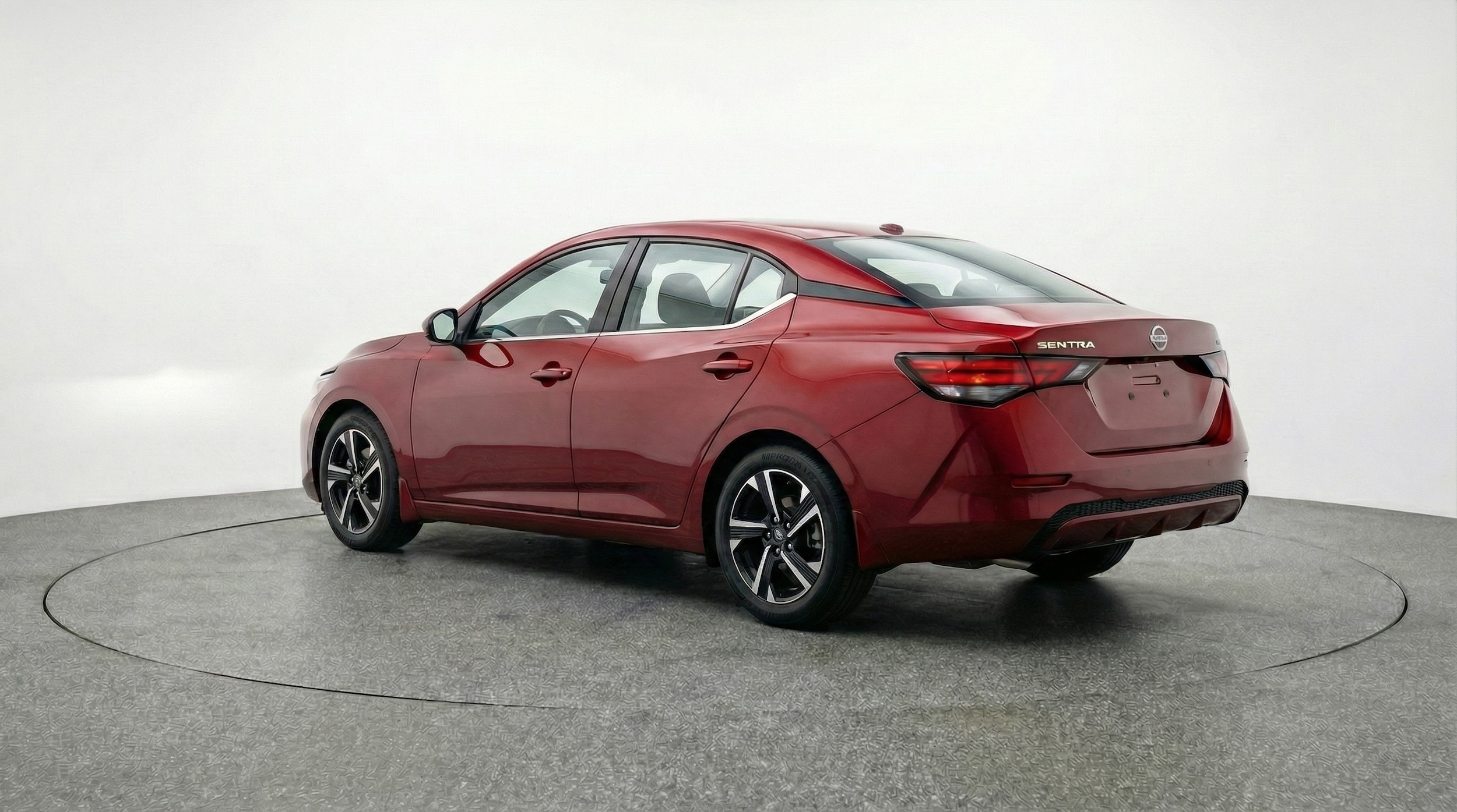 Thumbnail: 2025 Nissan Sentra - 5