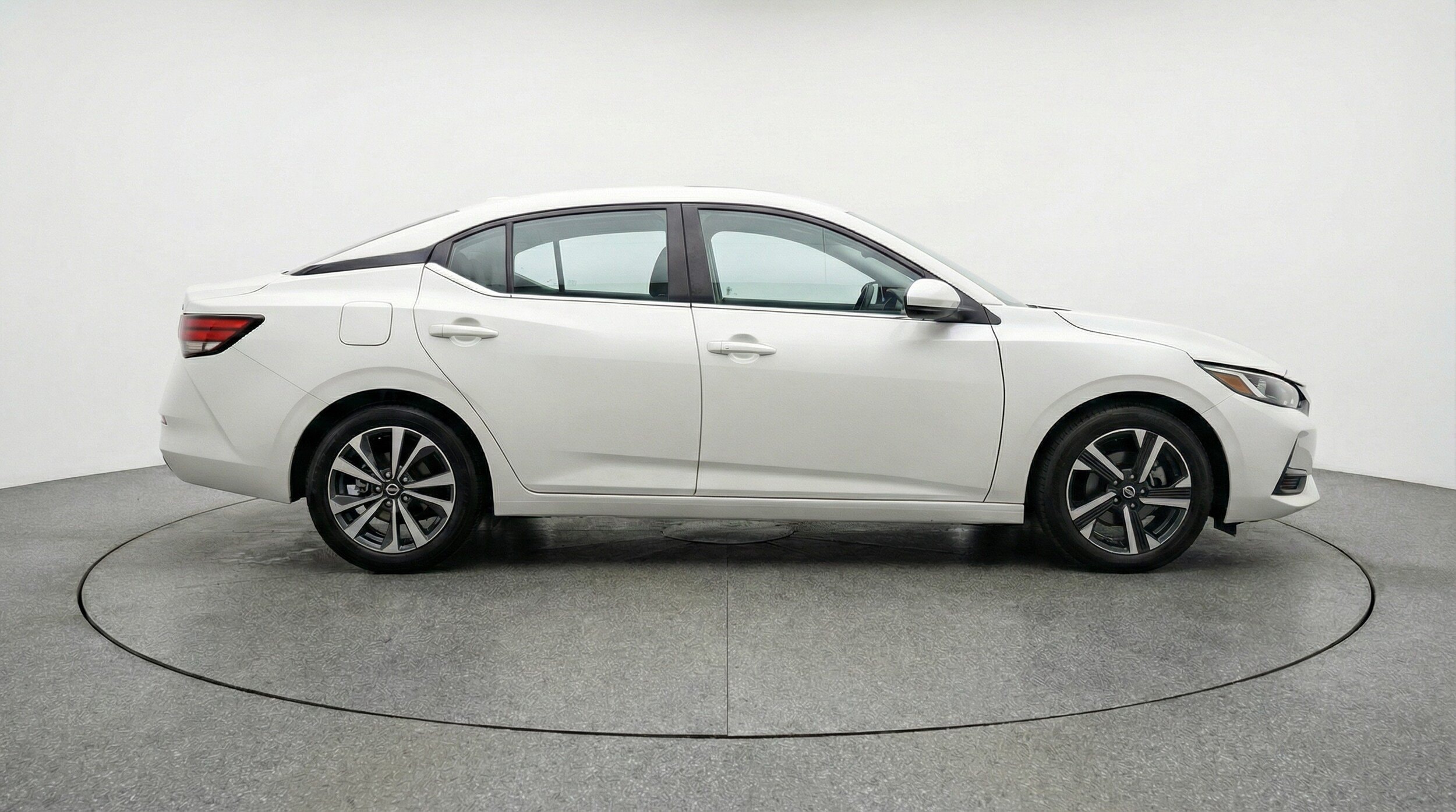 Thumbnail: 2025 Nissan Sentra - 8