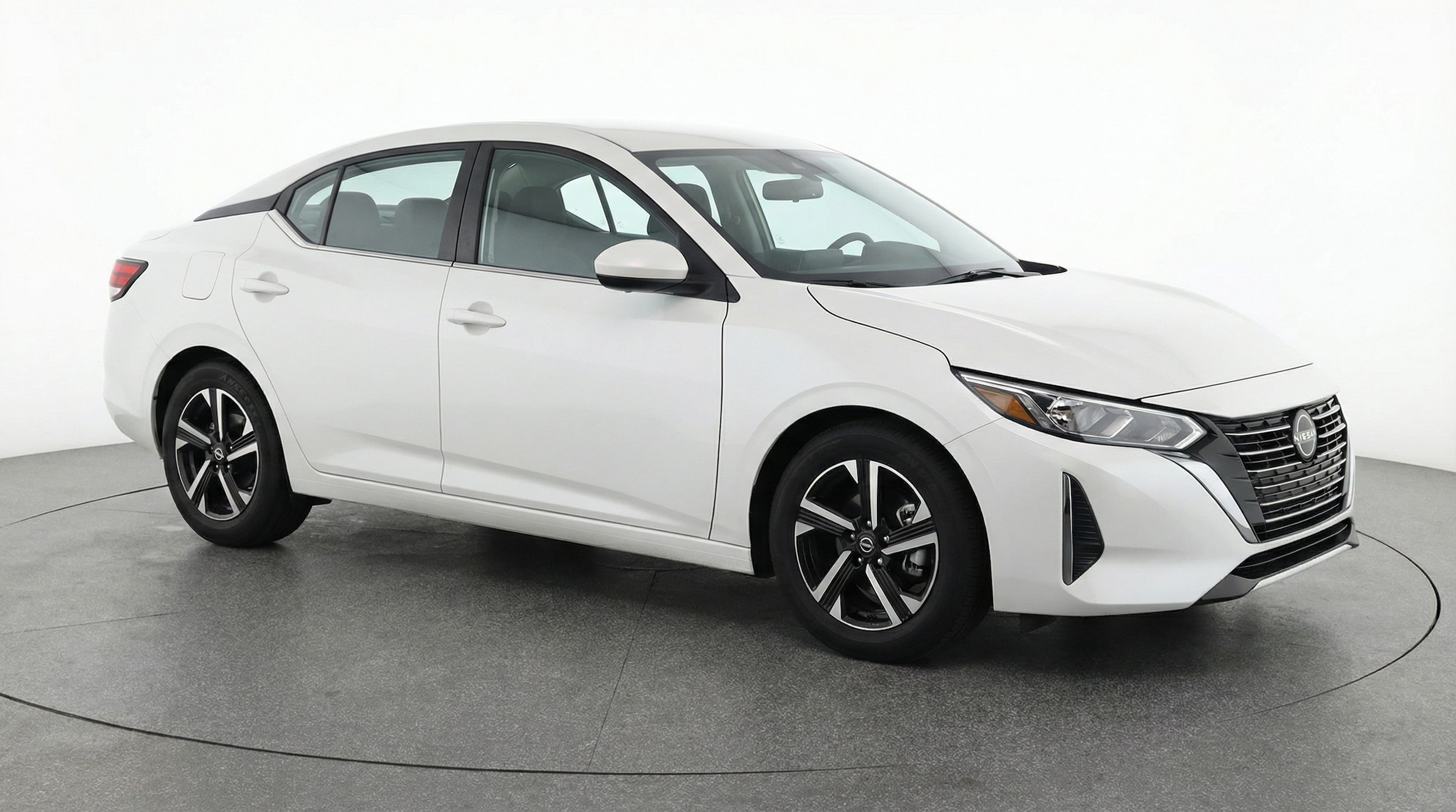 Thumbnail: 2025 Nissan Sentra - 1