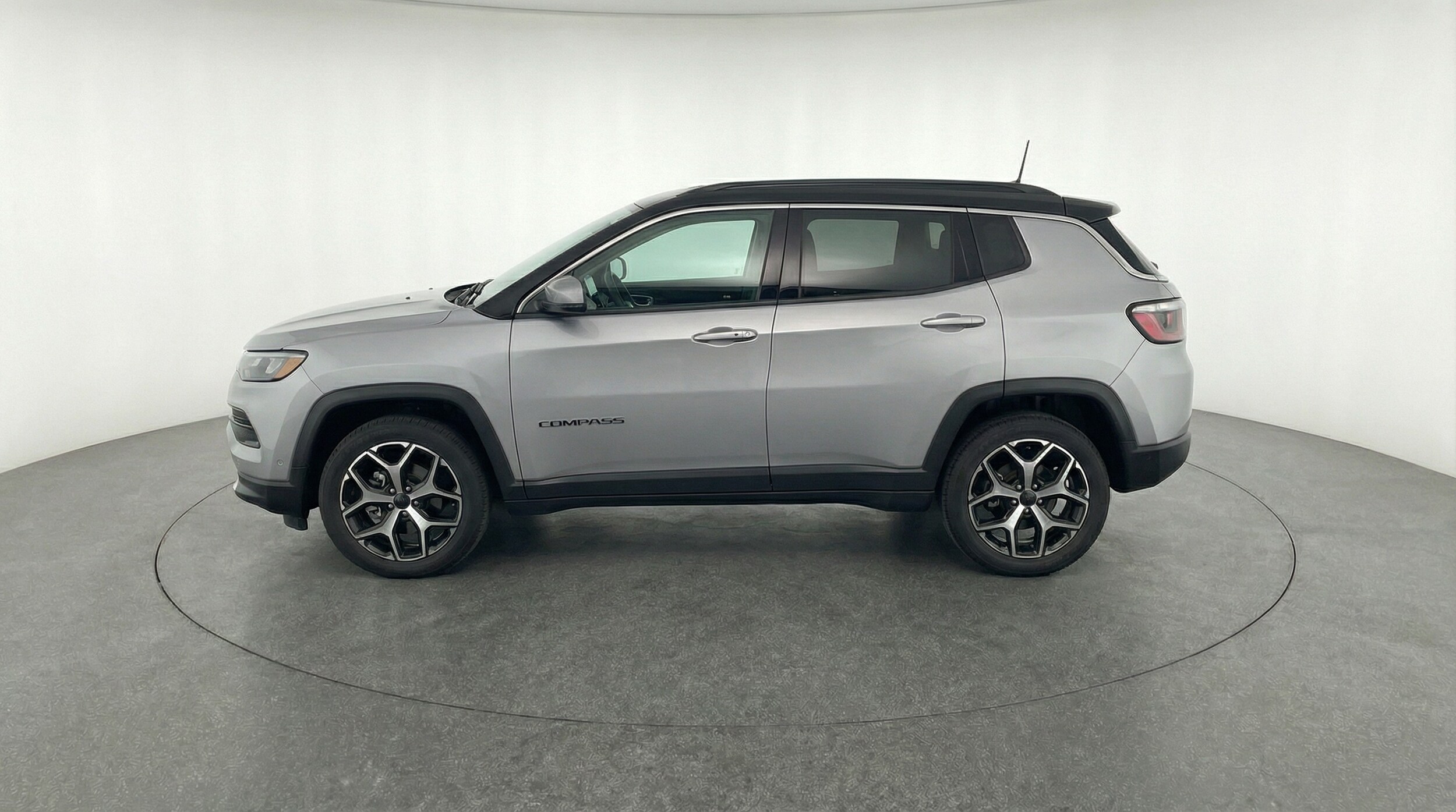 Thumbnail: 2025 Jeep Compass - 4