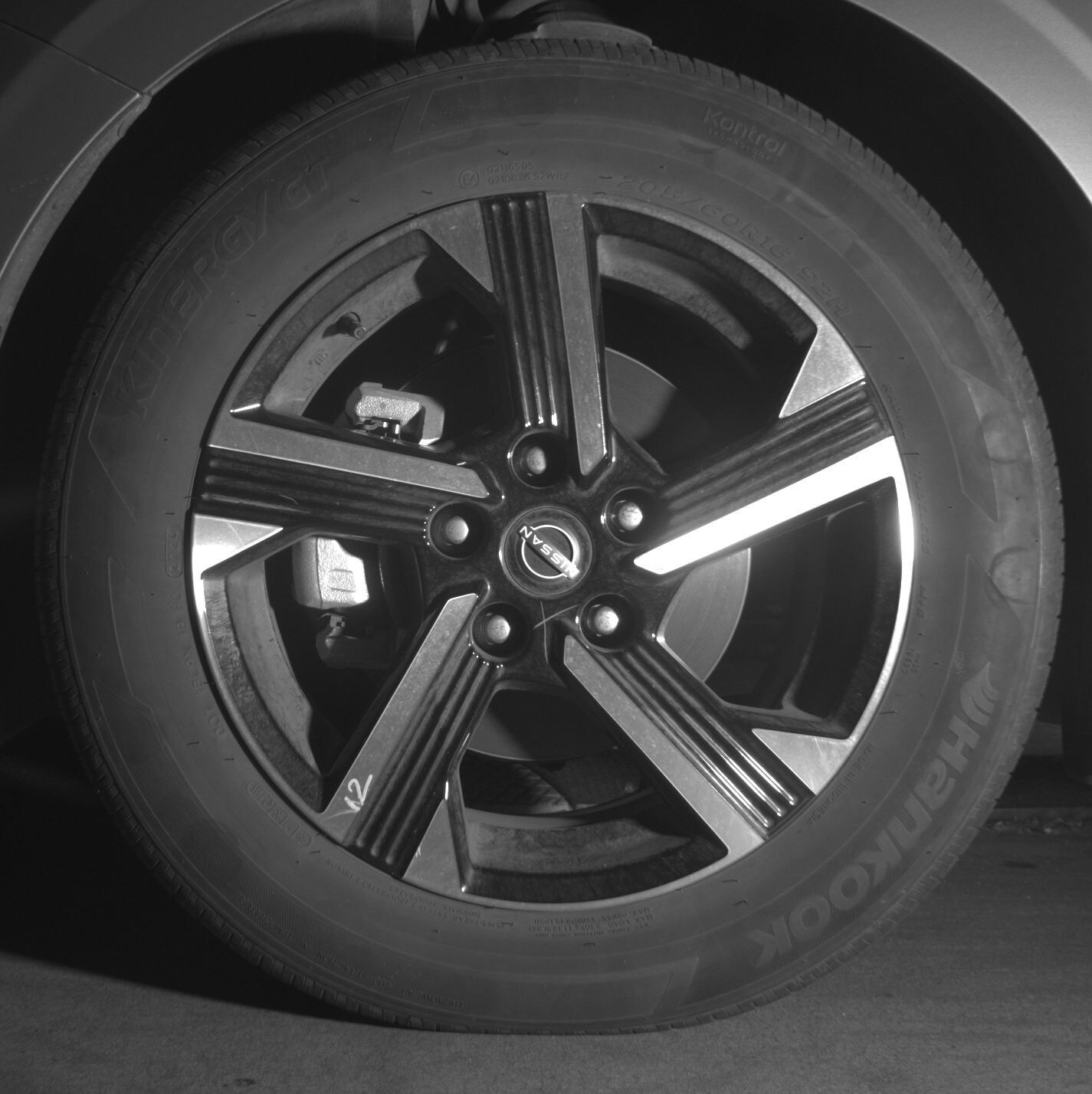 Thumbnail: 2025 Nissan Sentra - 9