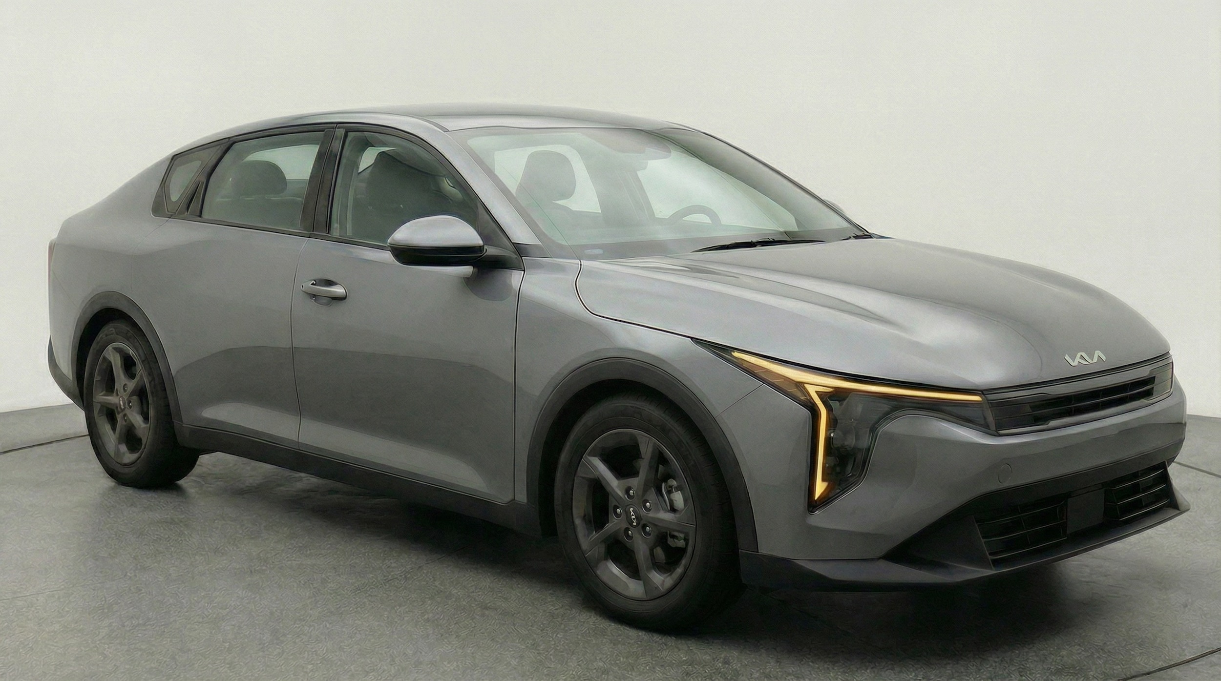 Thumbnail: 2025 Kia K4 - 1