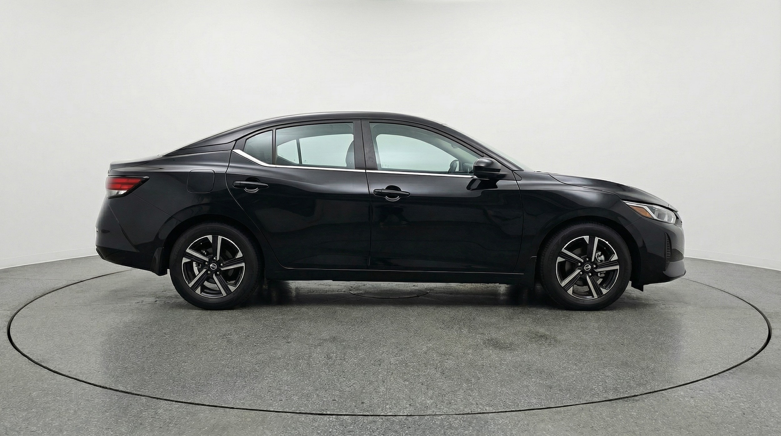 Thumbnail: 2025 Nissan Sentra - 8