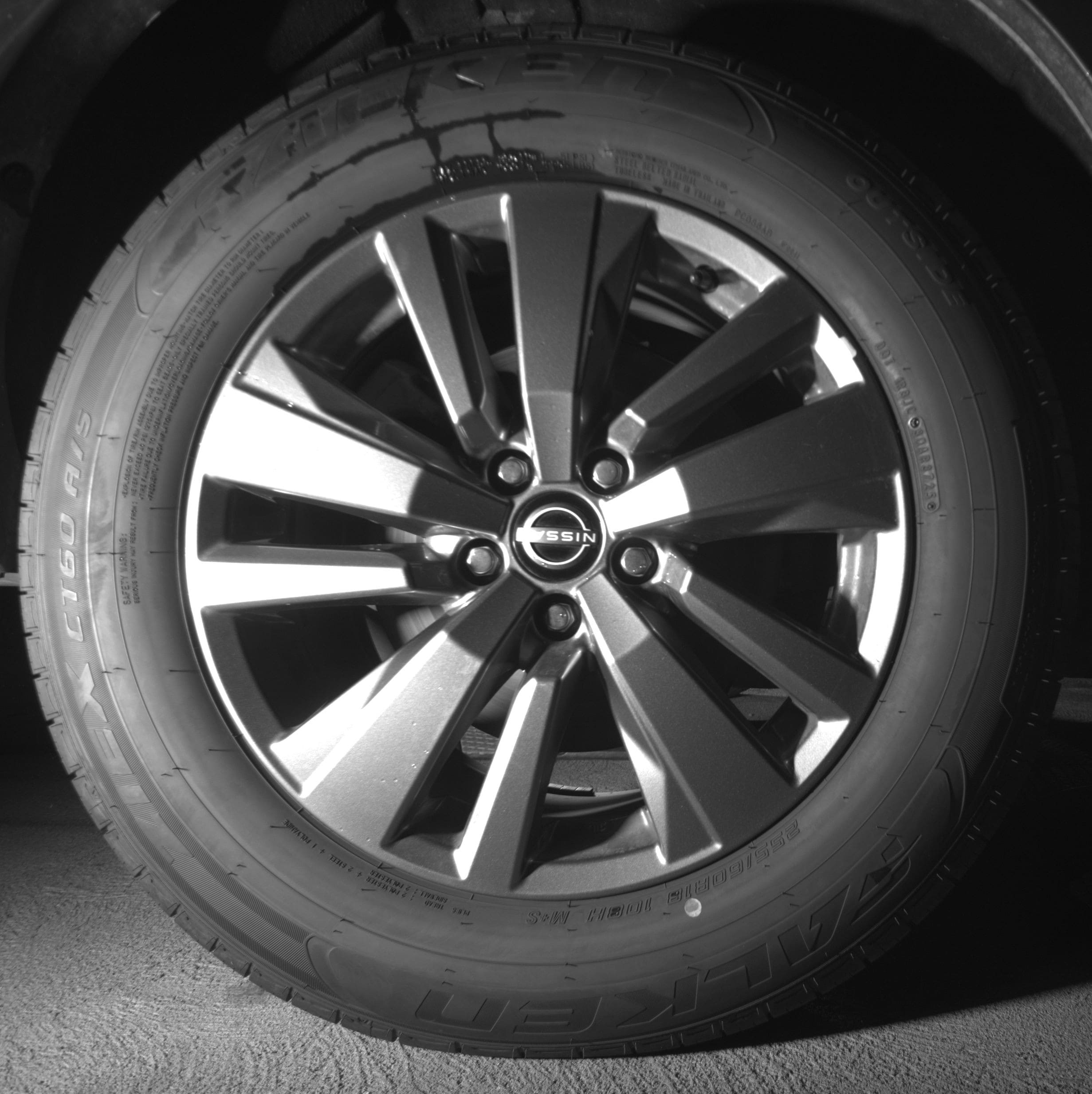 Thumbnail: 2025 Nissan Pathfinder - 12