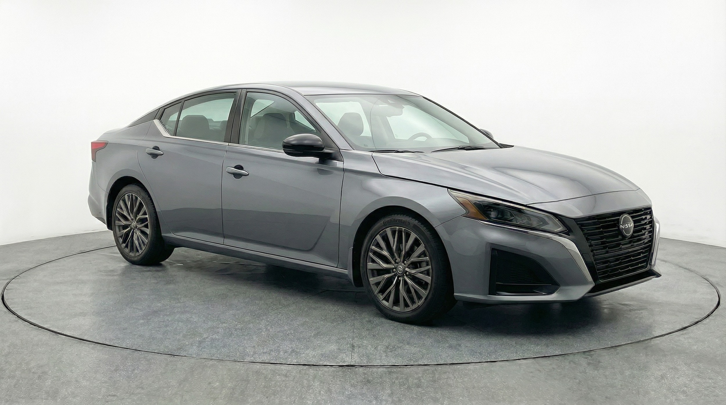 Thumbnail: 2025 Nissan Altima - 1