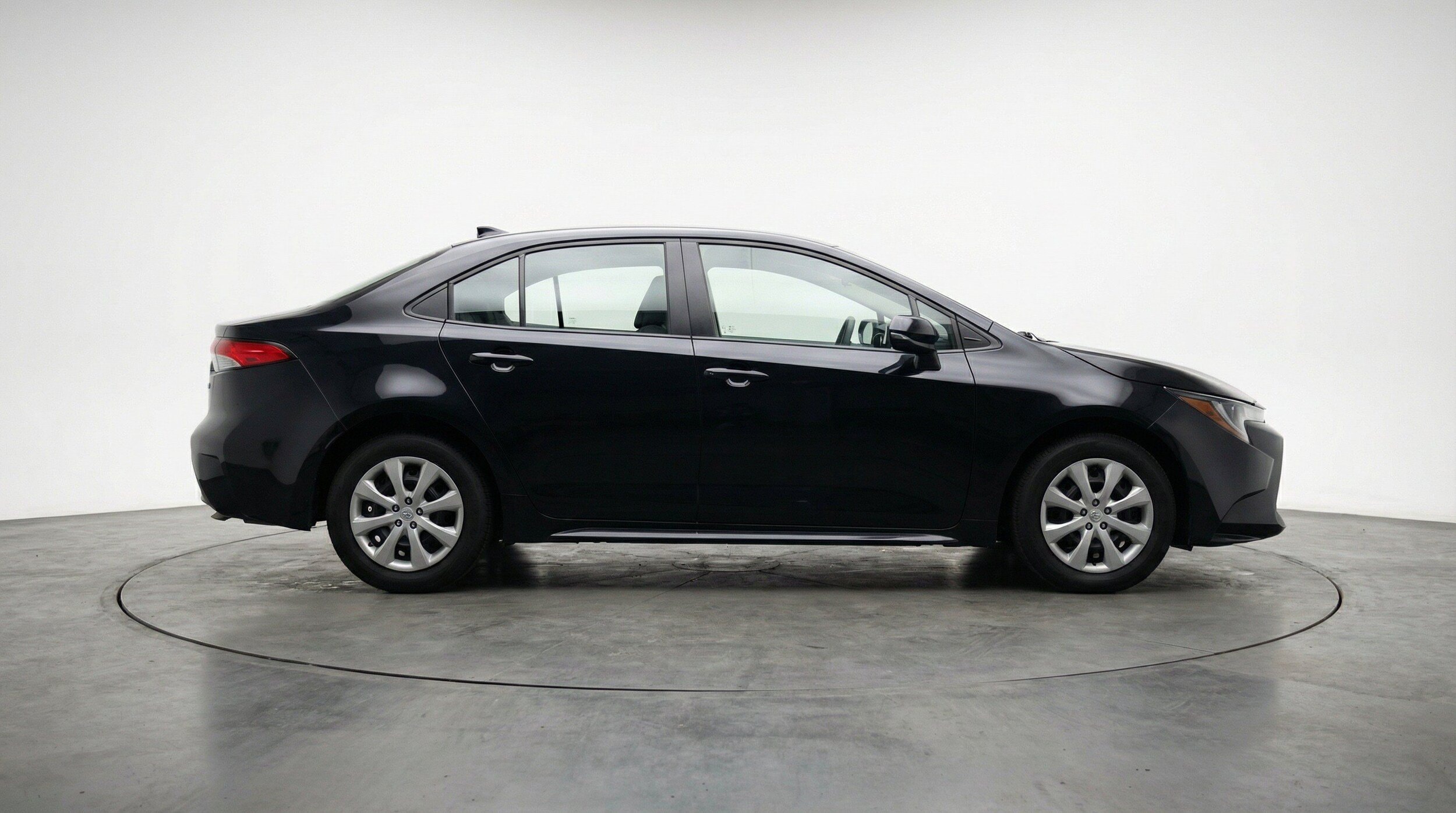 Thumbnail: 2025 Toyota Corolla - 11