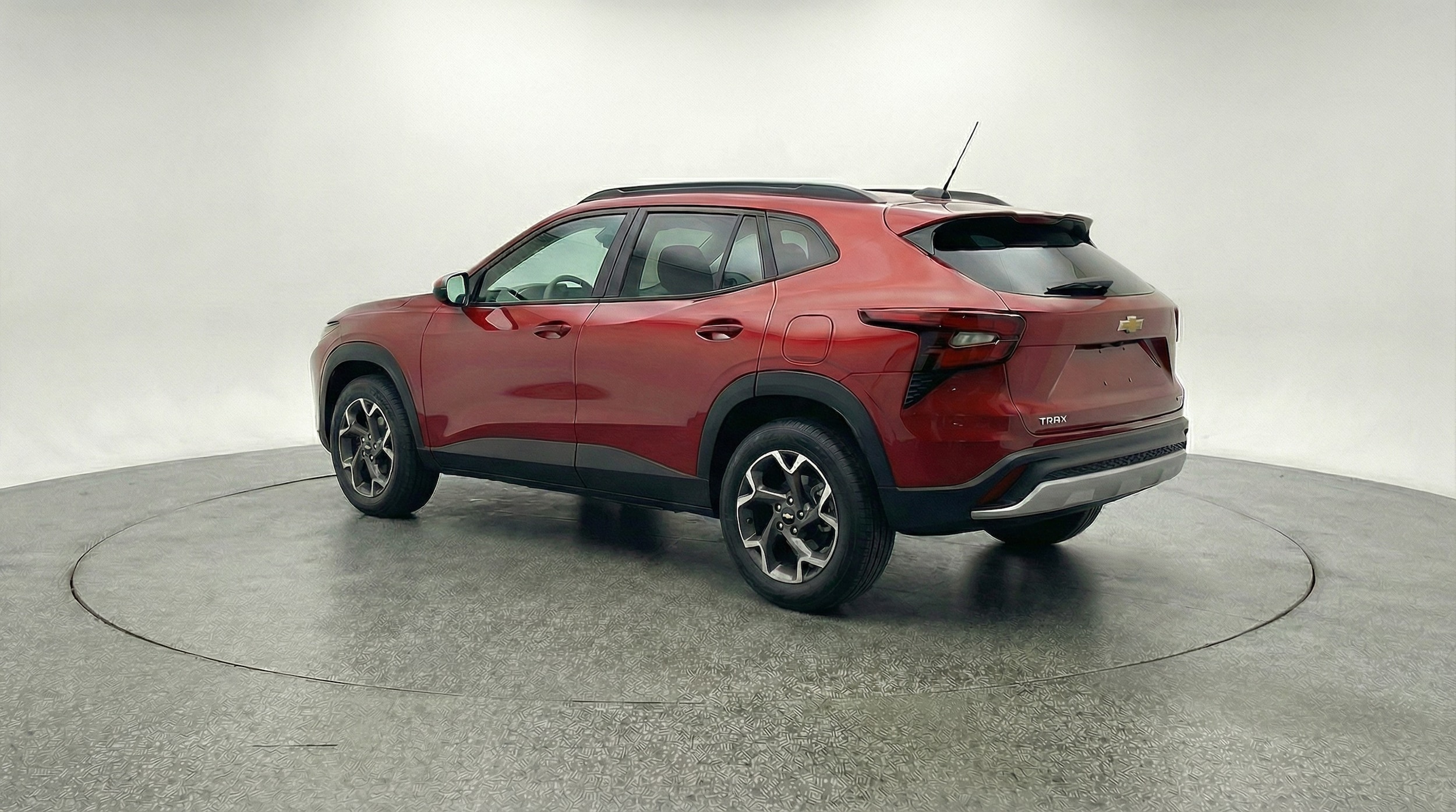 Thumbnail: 2025 Chevrolet Trax - 5