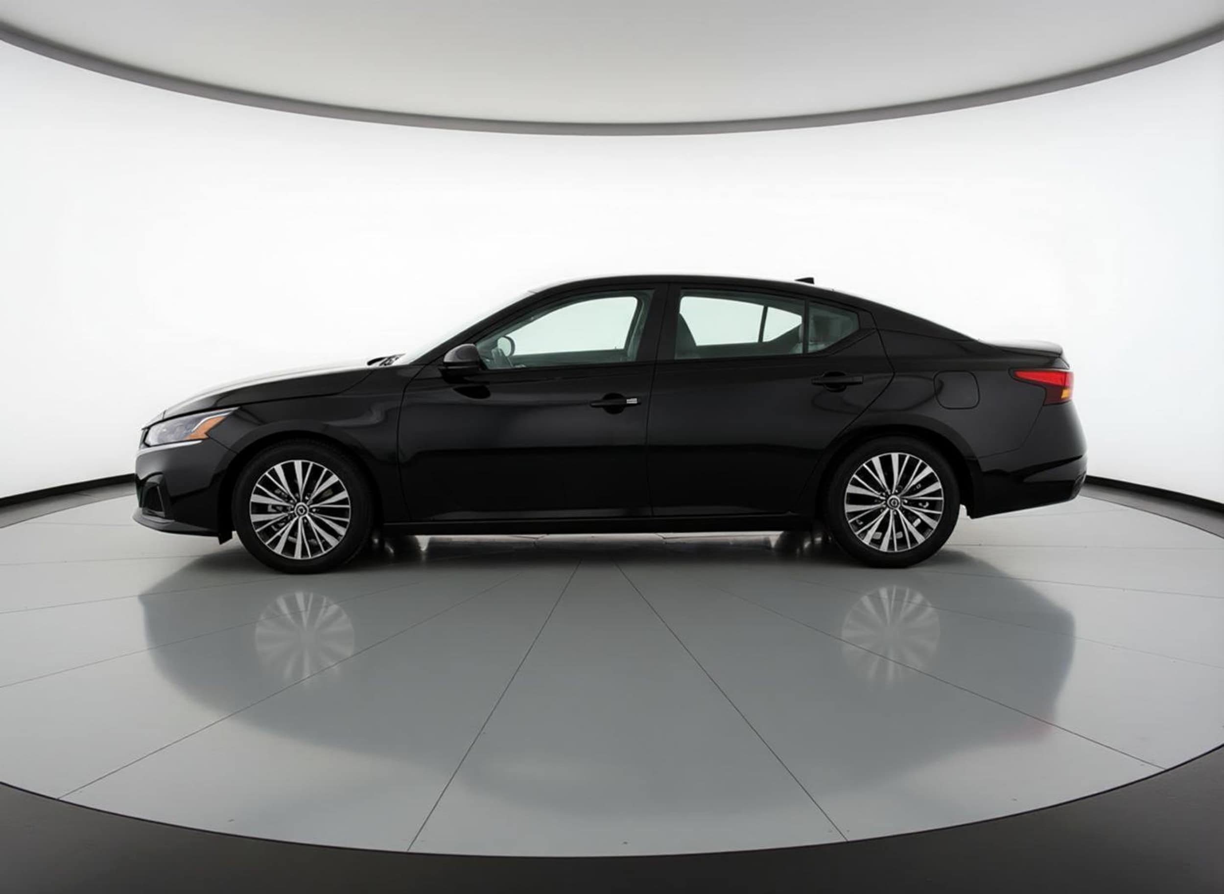 Thumbnail: 2025 Nissan Altima - 4