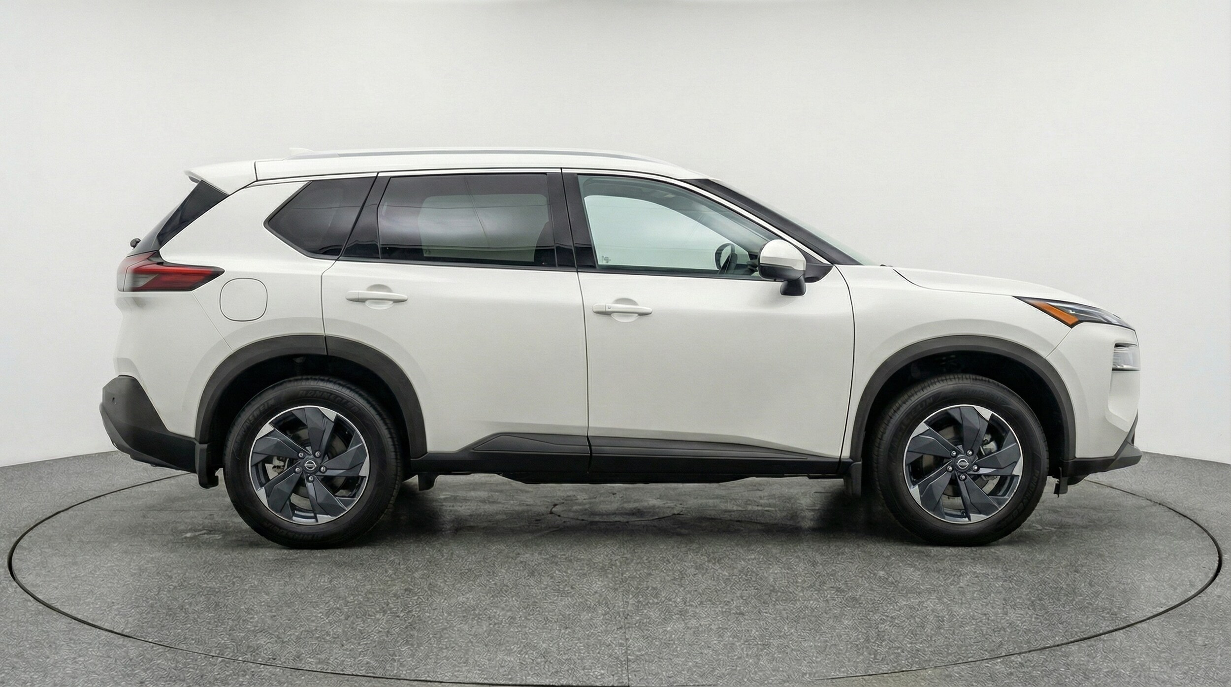 Thumbnail: 2025 Nissan Rogue - 8