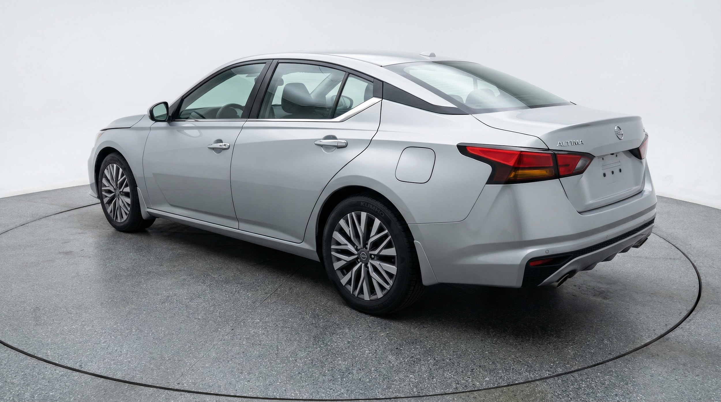 Thumbnail: 2025 Nissan Altima - 5