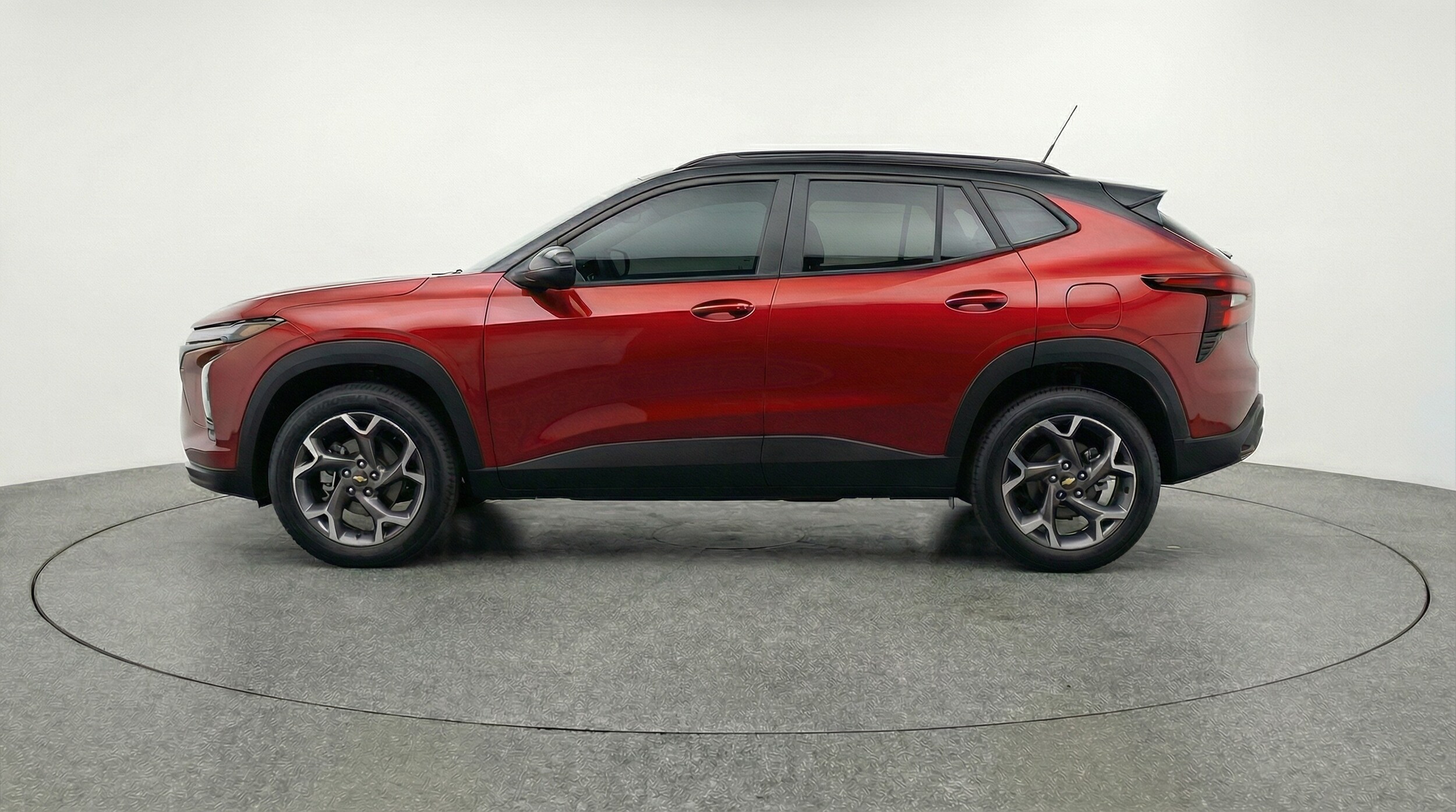 Thumbnail: 2025 Chevrolet Trax - 4