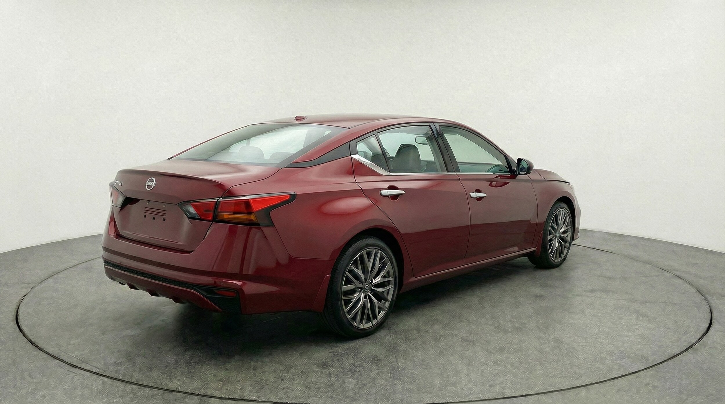 Thumbnail: 2025 Nissan Altima - 7