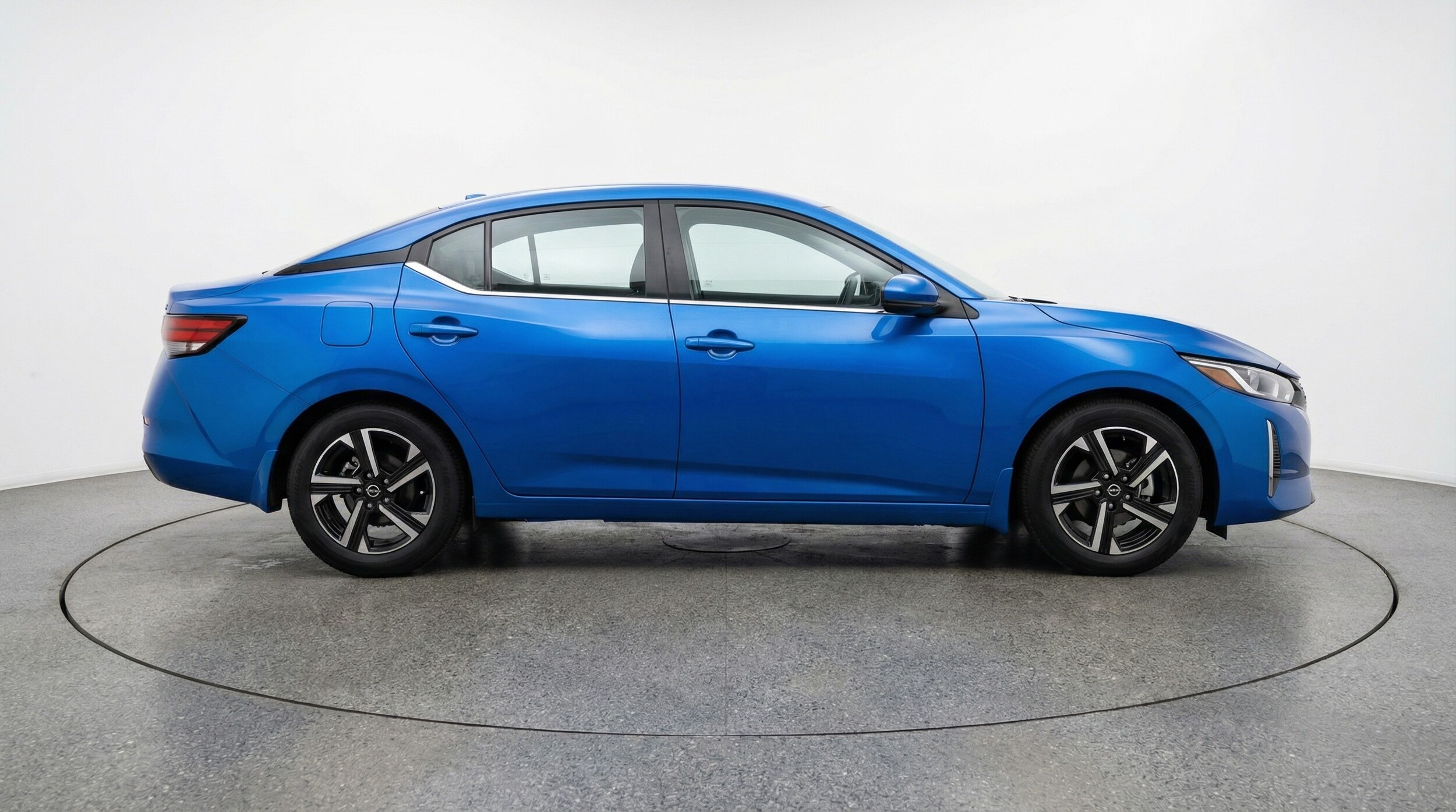 Thumbnail: 2025 Nissan Sentra - 8