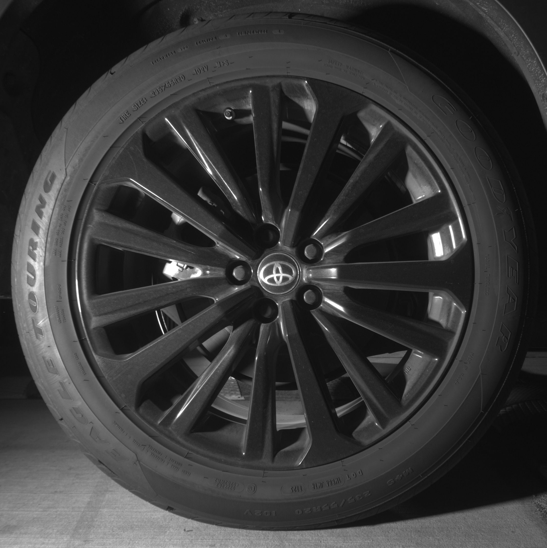 Thumbnail: 2025 Toyota Highlander - 12