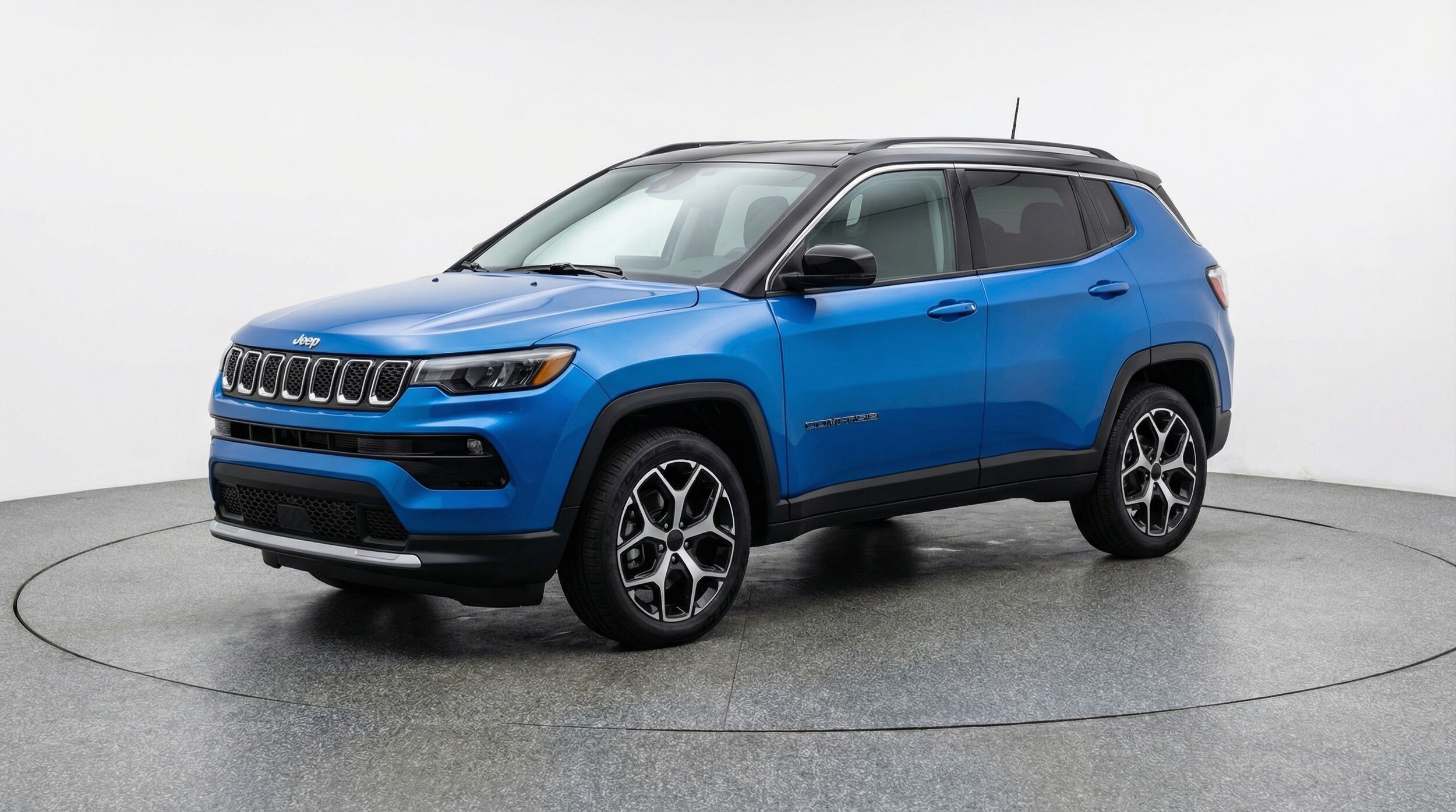 Thumbnail: 2025 Jeep Compass - 3