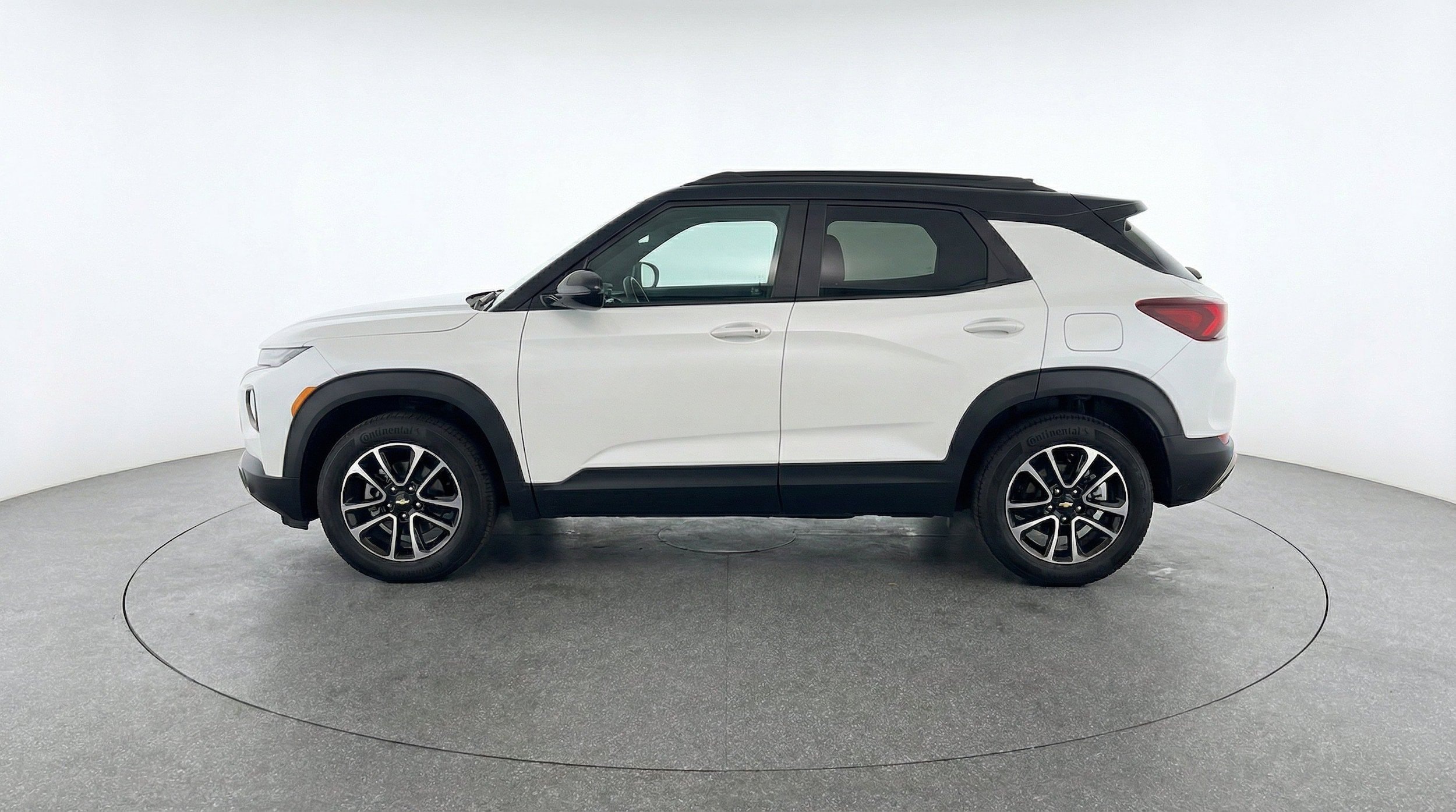Thumbnail: 2025 Chevrolet TrailBlazer - 5
