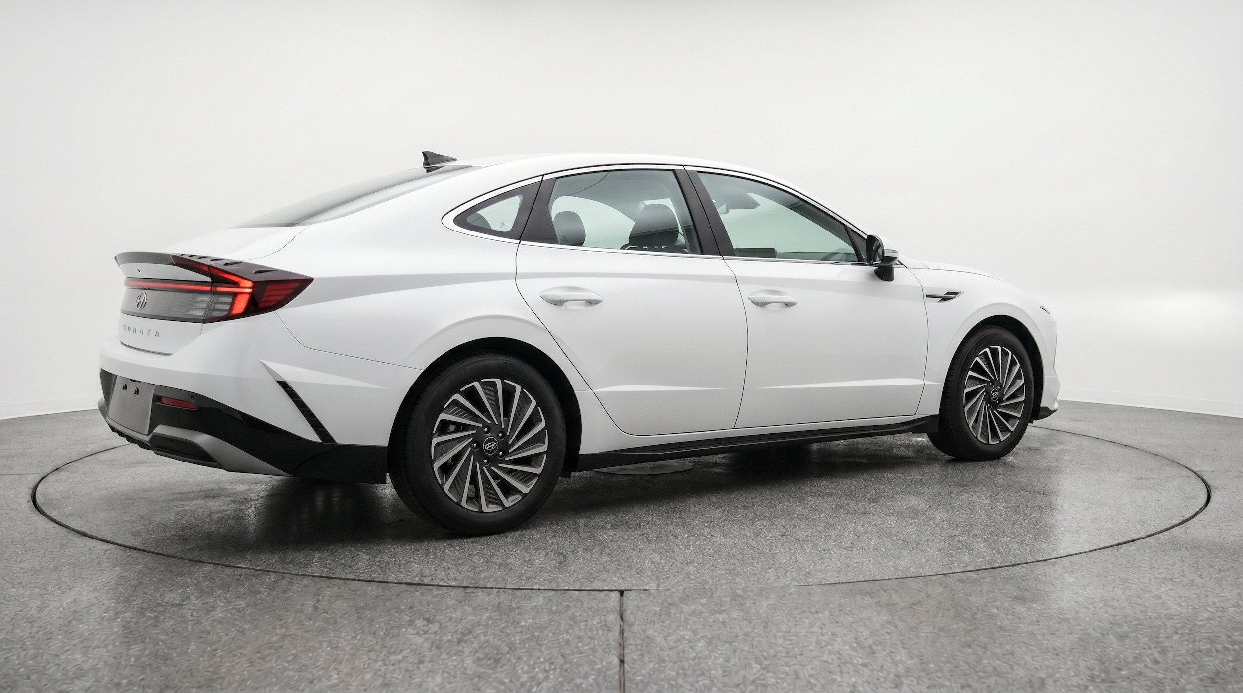 Thumbnail: 2025 Hyundai Sonata - 9