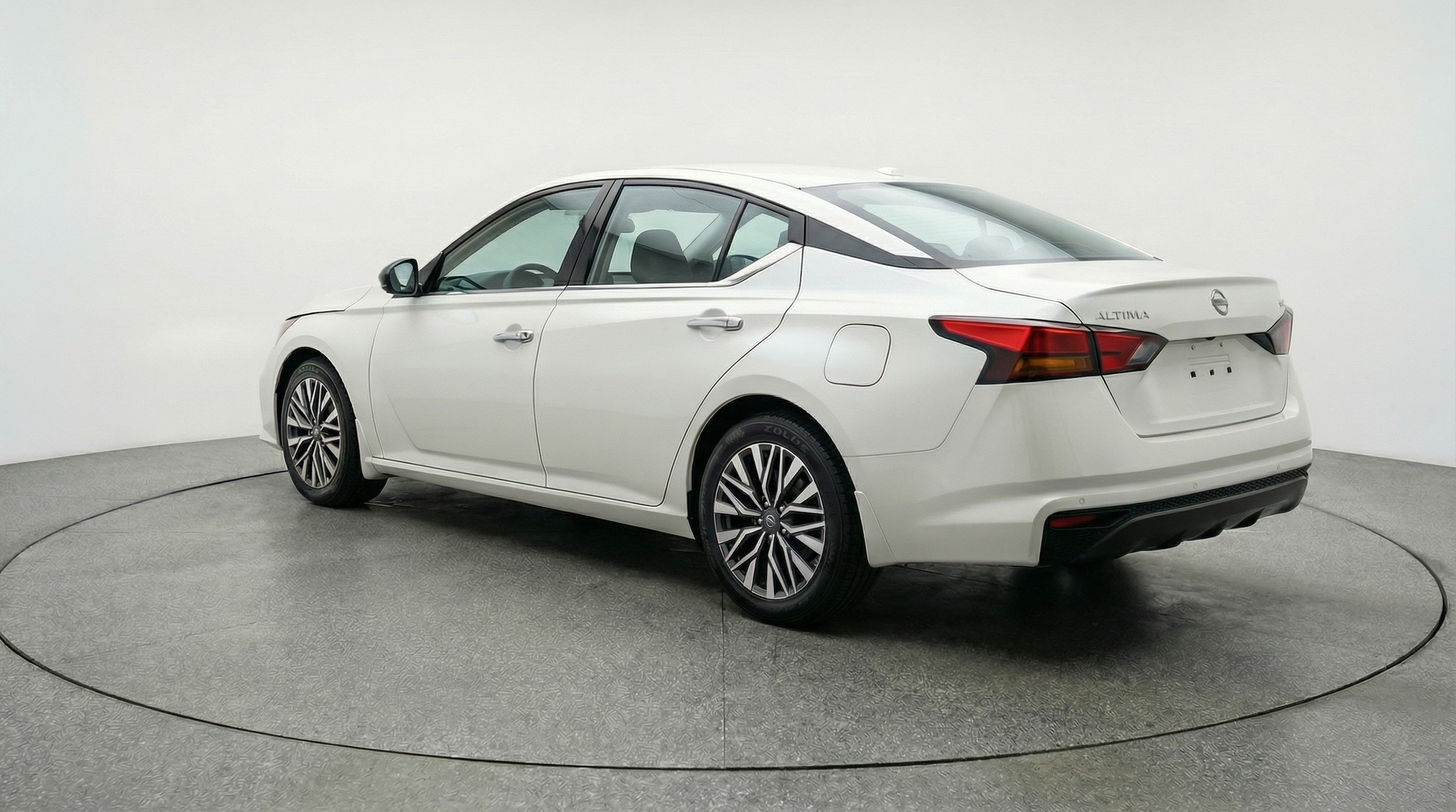 Thumbnail: 2025 Nissan Altima - 5