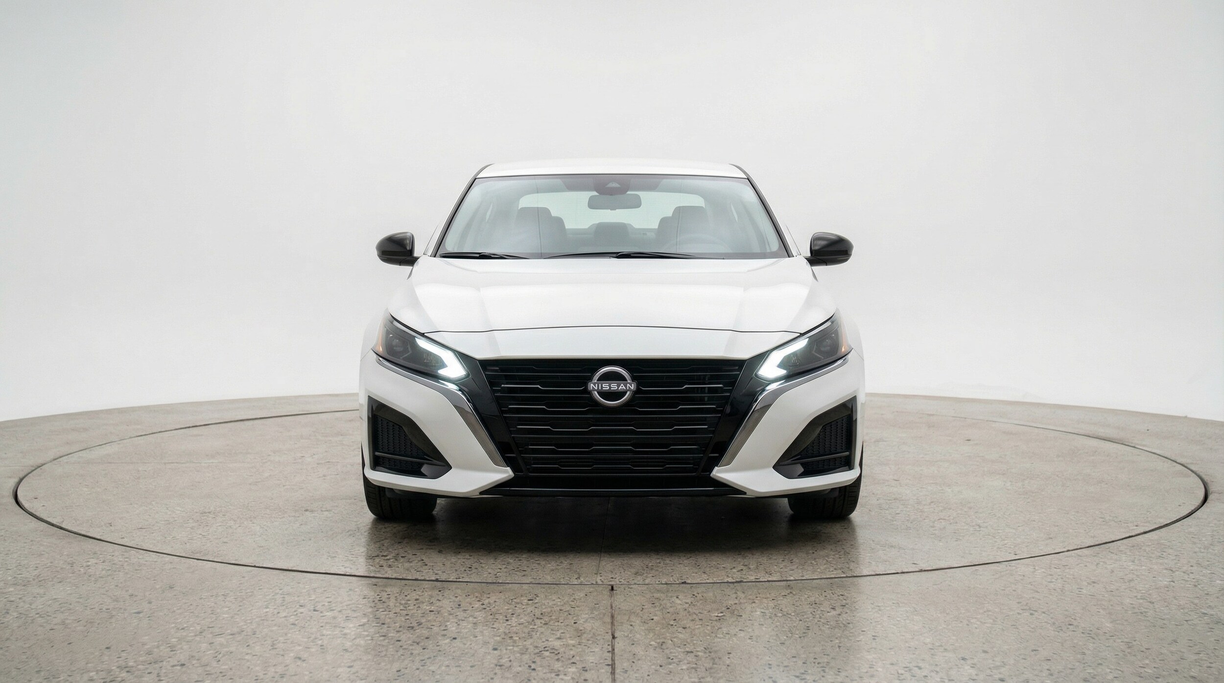 Thumbnail: 2025 Nissan Altima - 2