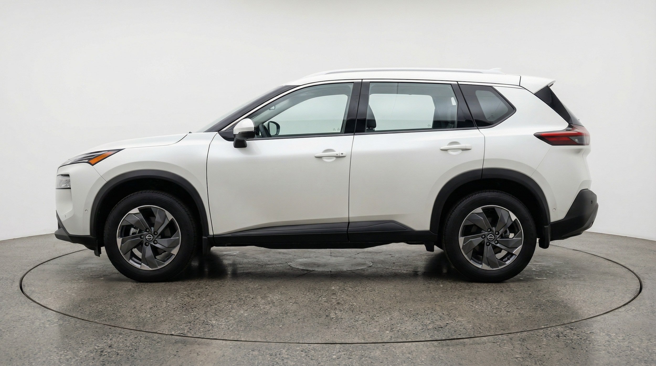 Thumbnail: 2025 Nissan Rogue - 4