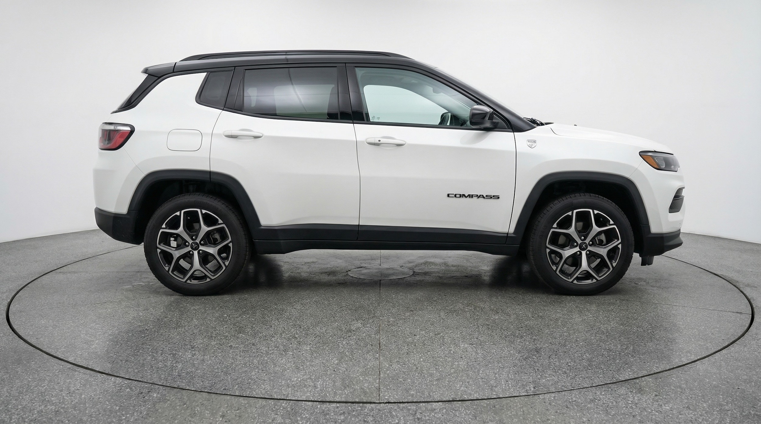Thumbnail: 2025 Jeep Compass - 8