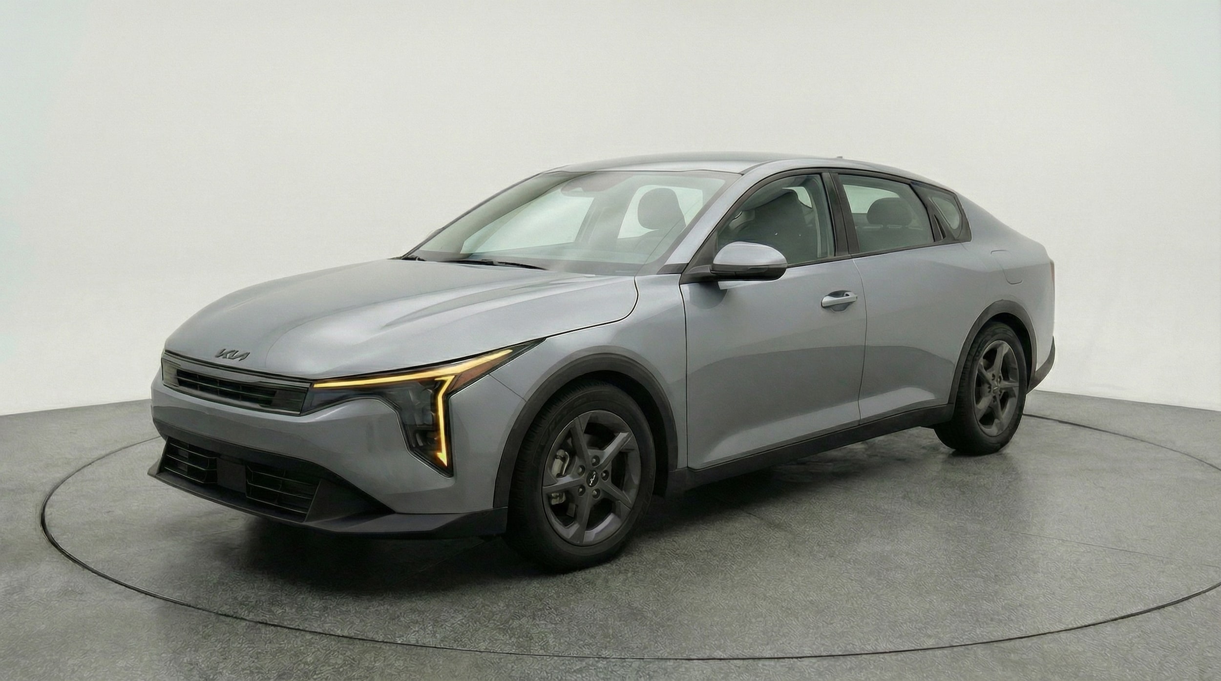 Thumbnail: 2025 Kia K4 - 3