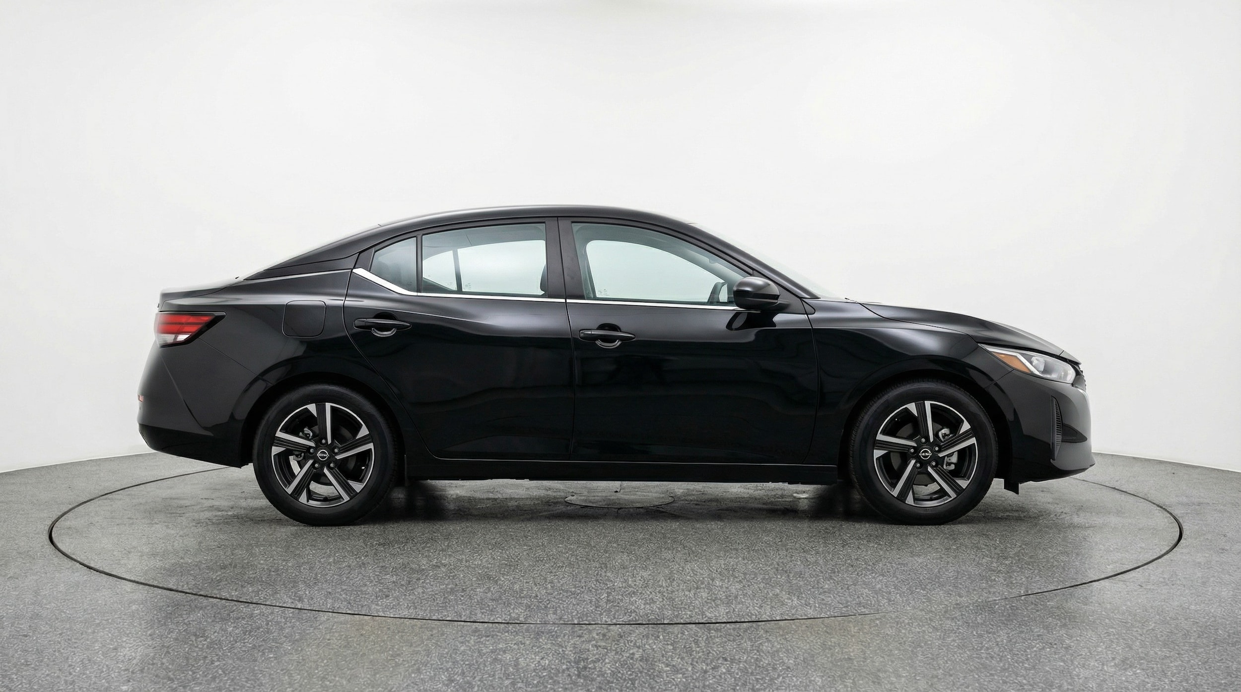 Thumbnail: 2025 Nissan Sentra - 8