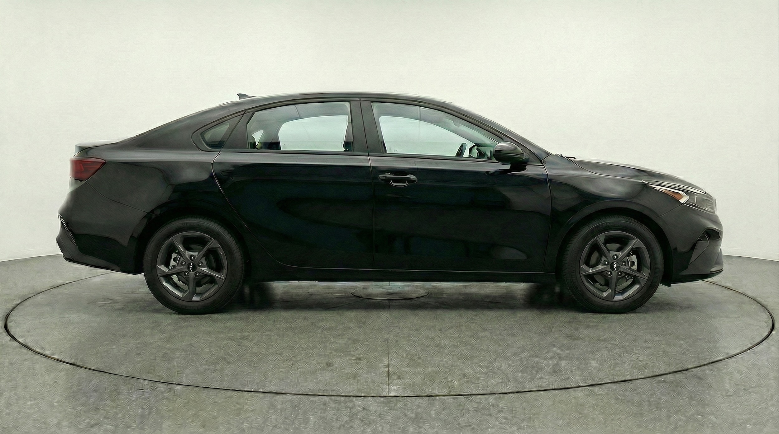 Thumbnail: 2025 Kia K4 - 8