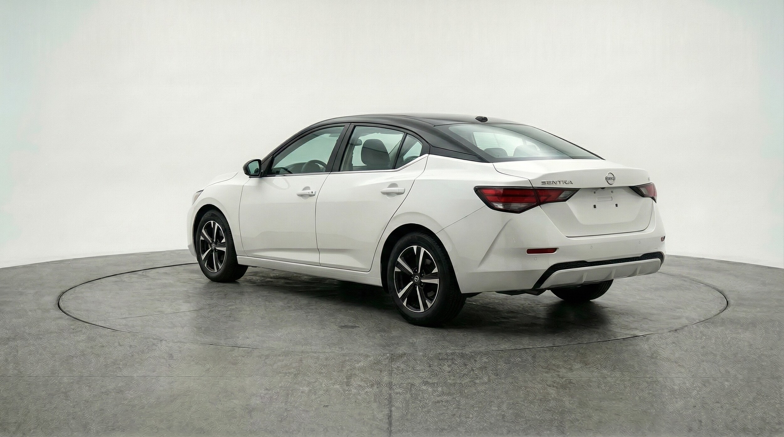 Thumbnail: 2025 Nissan Sentra - 5