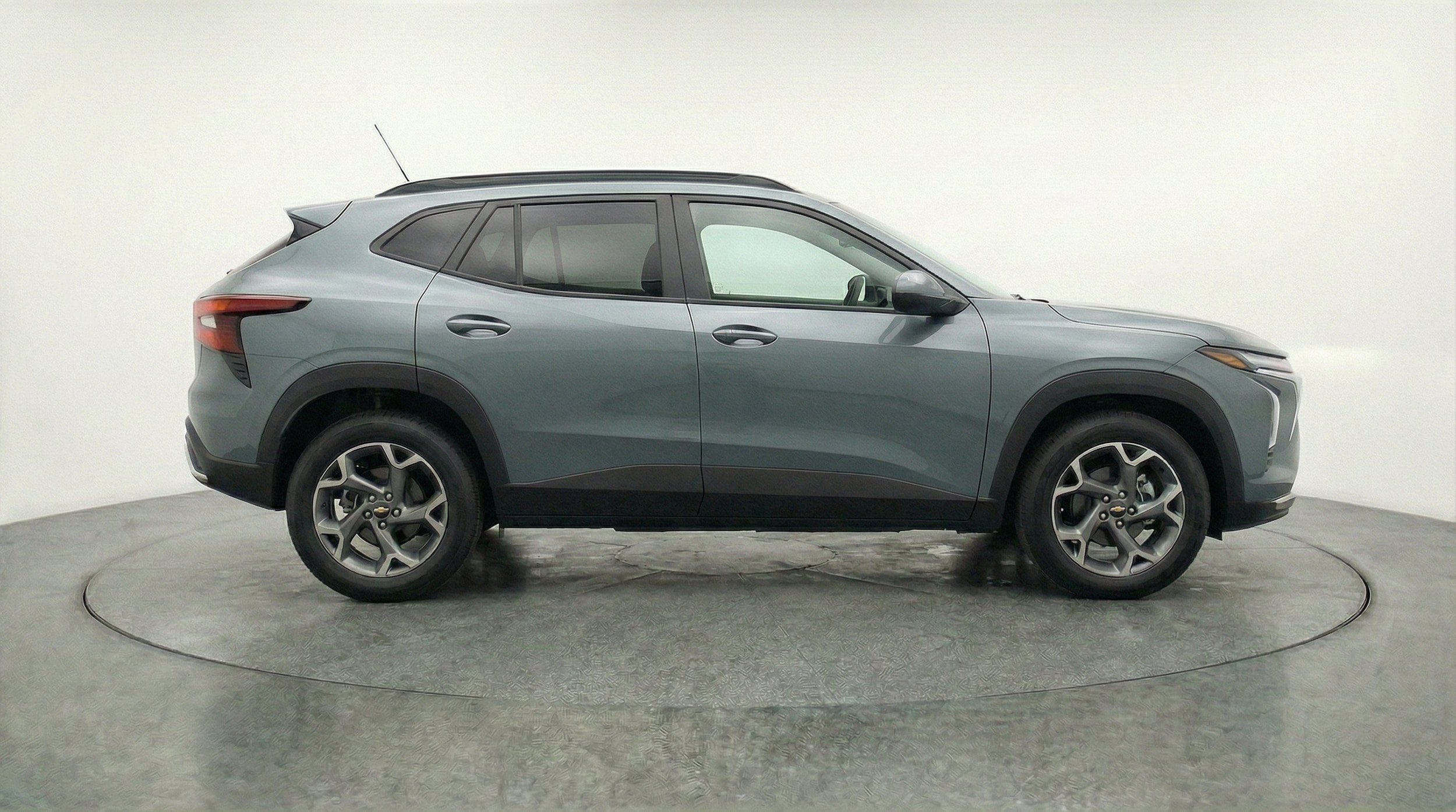 Thumbnail: 2025 Chevrolet Trax - 11