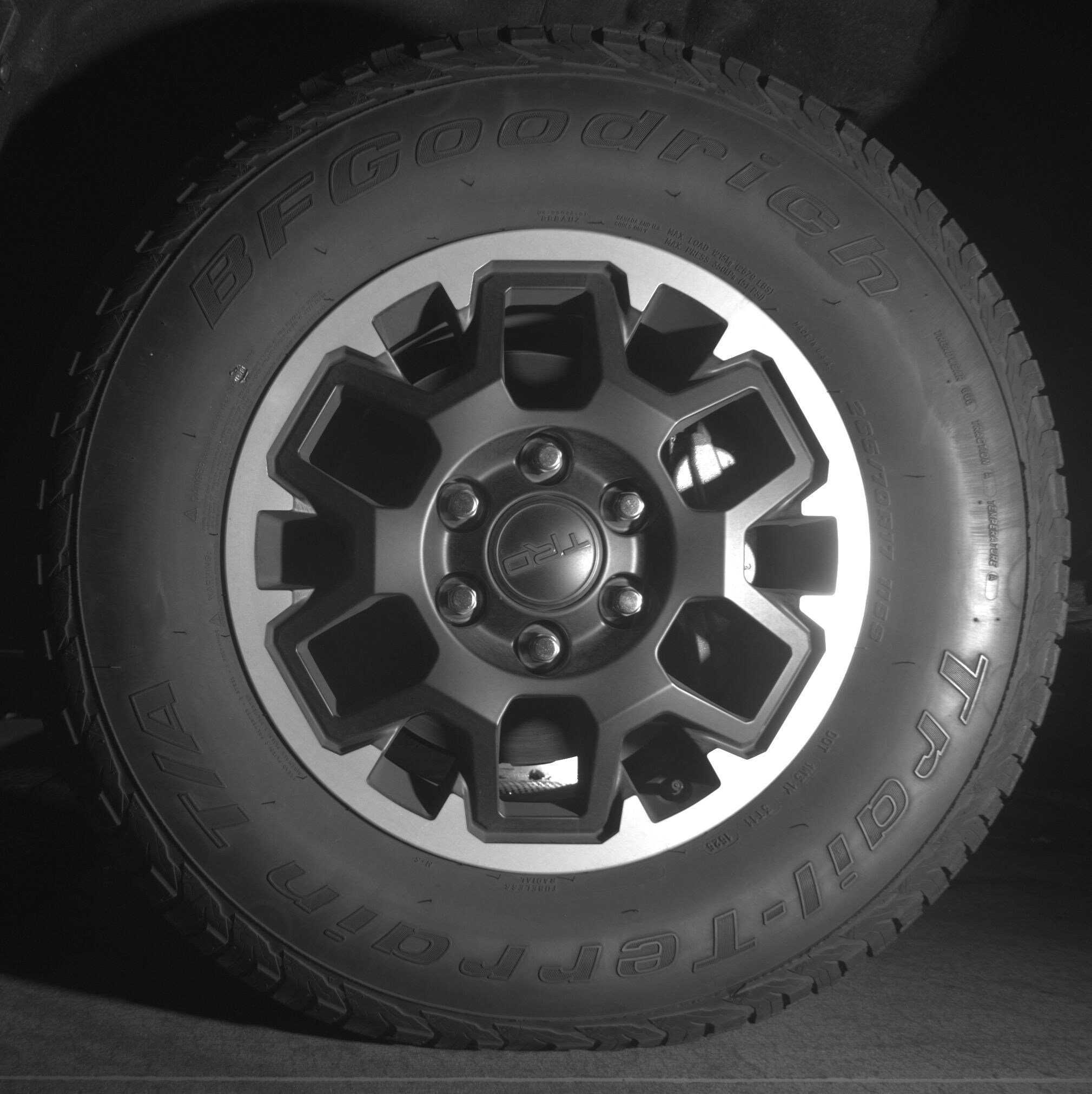 Thumbnail: 2025 Toyota Tacoma - 9