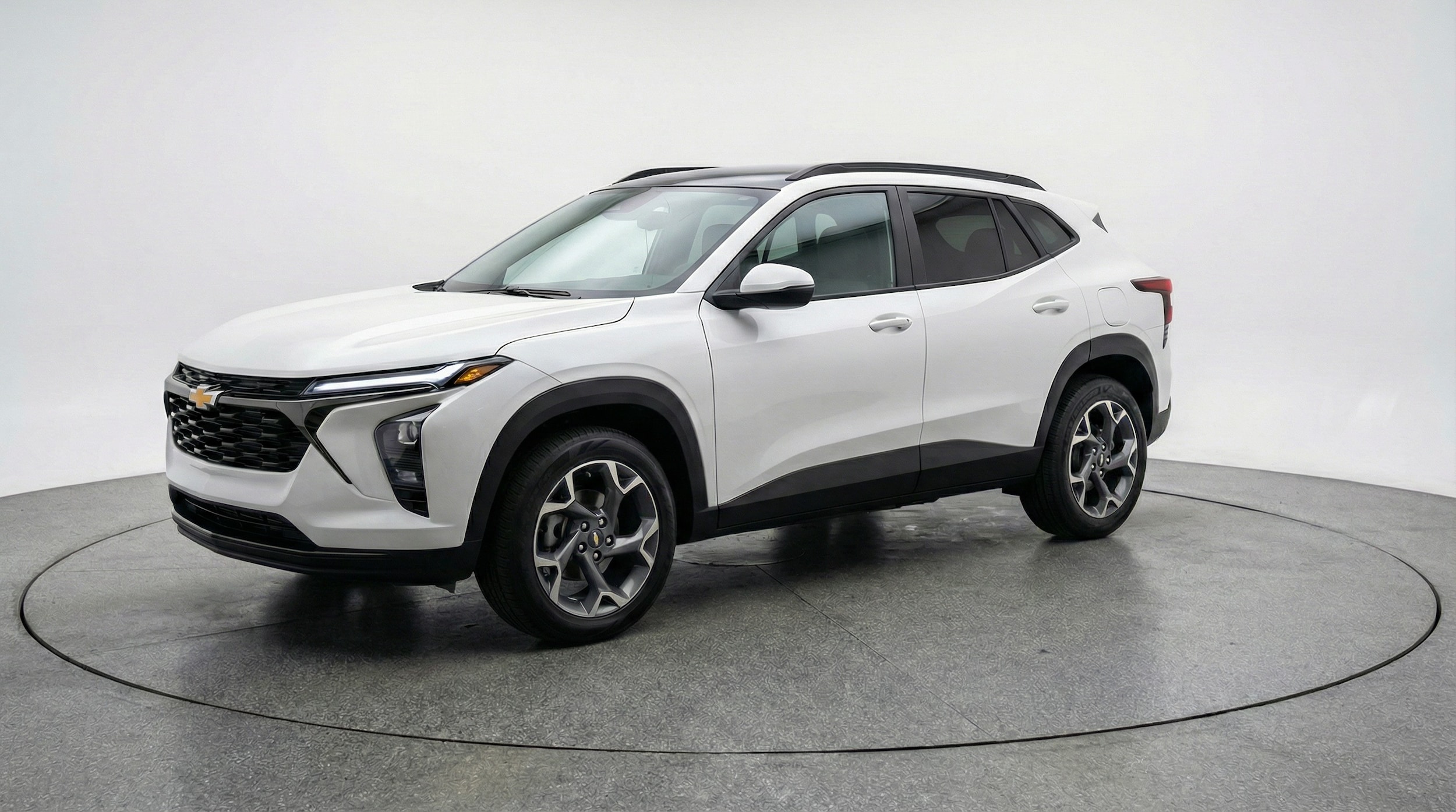 Thumbnail: 2025 Chevrolet Trax - 3