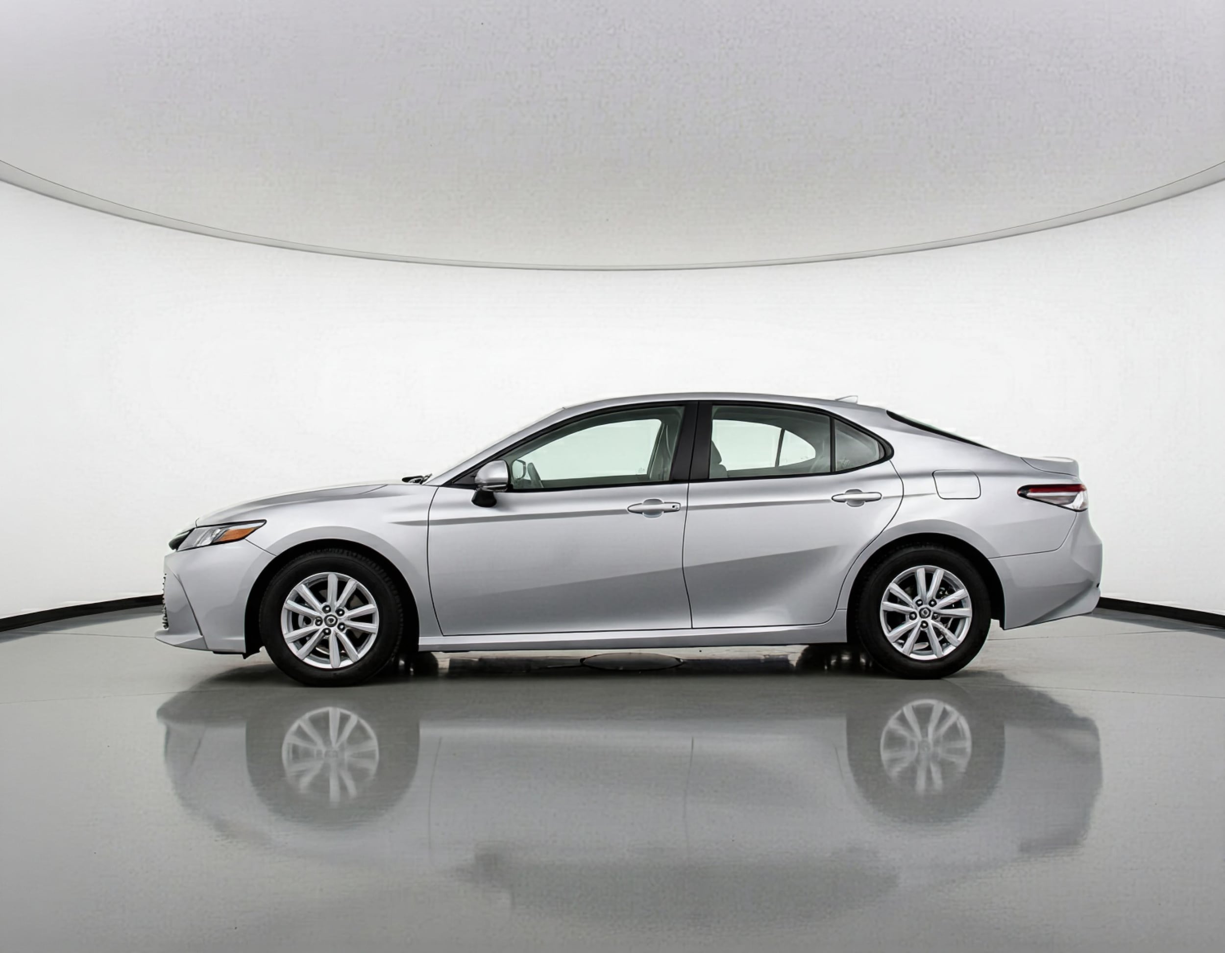 Thumbnail: 2025 Toyota Camry - 4