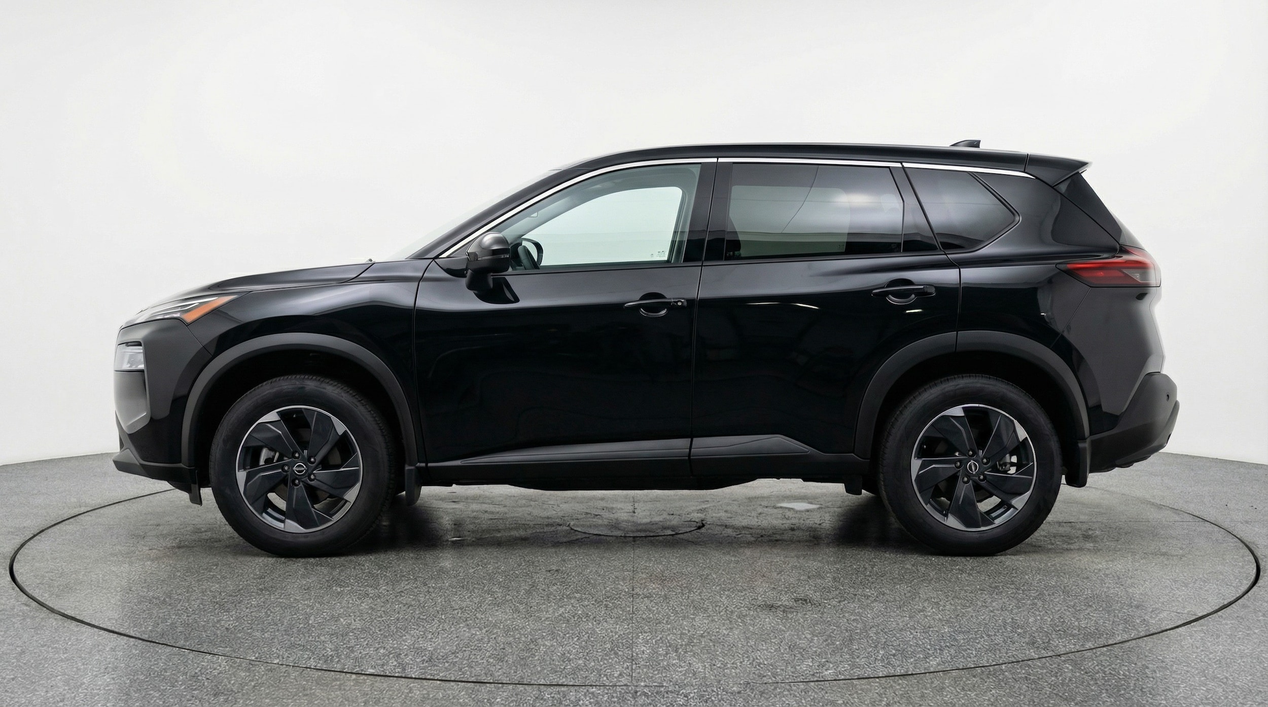 Thumbnail: 2025 Nissan Rogue - 4