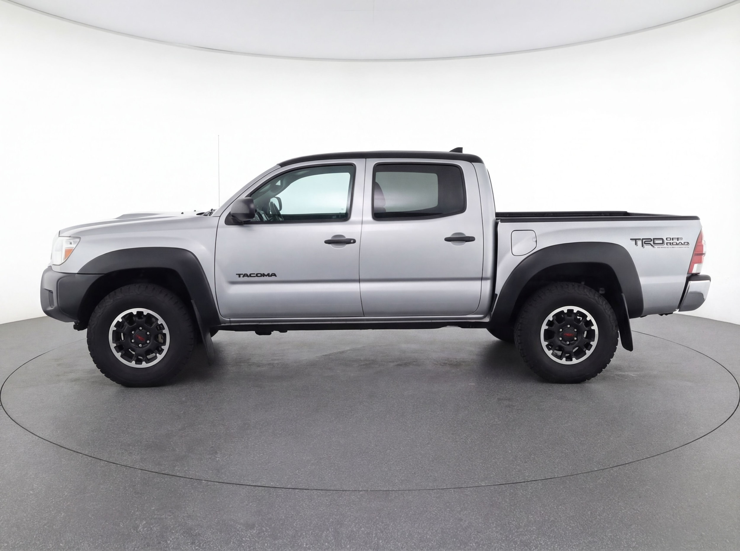 Thumbnail: 2025 Toyota Tacoma - 4